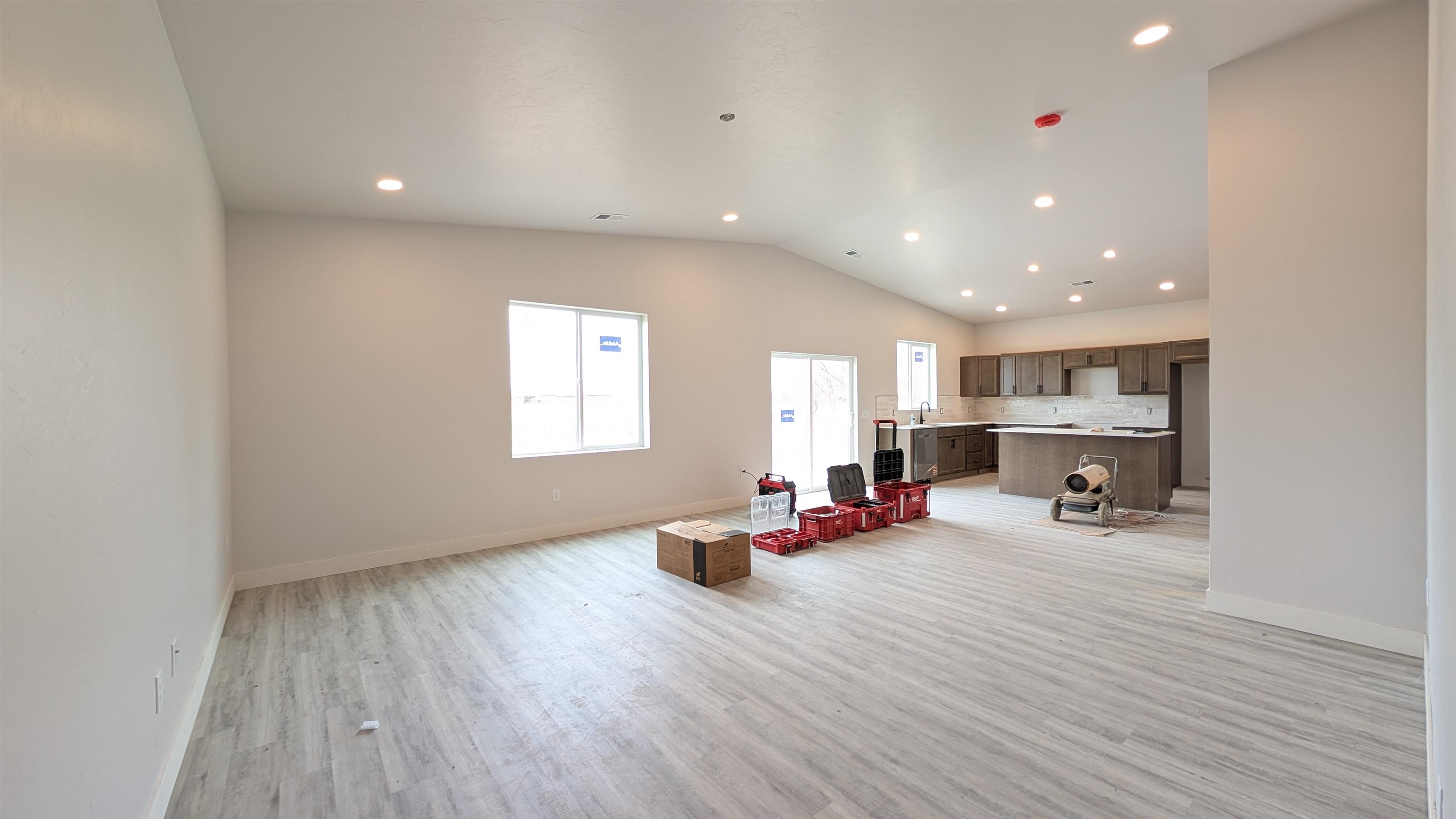 1007 Caliper Way