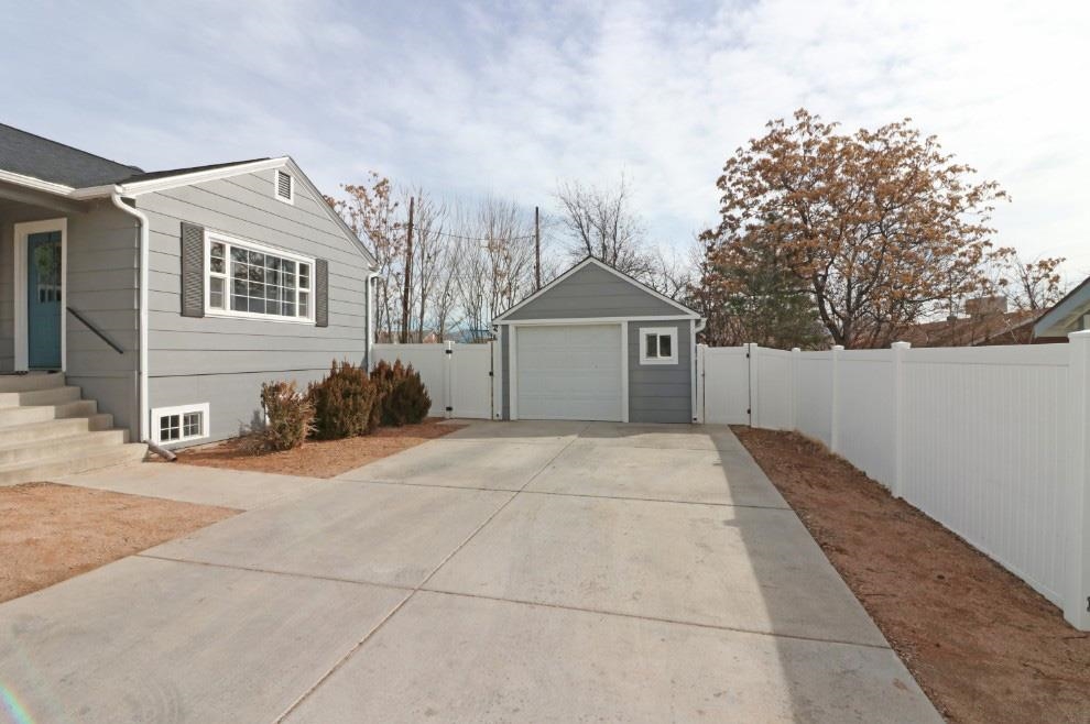 2314 Orchard Avenue