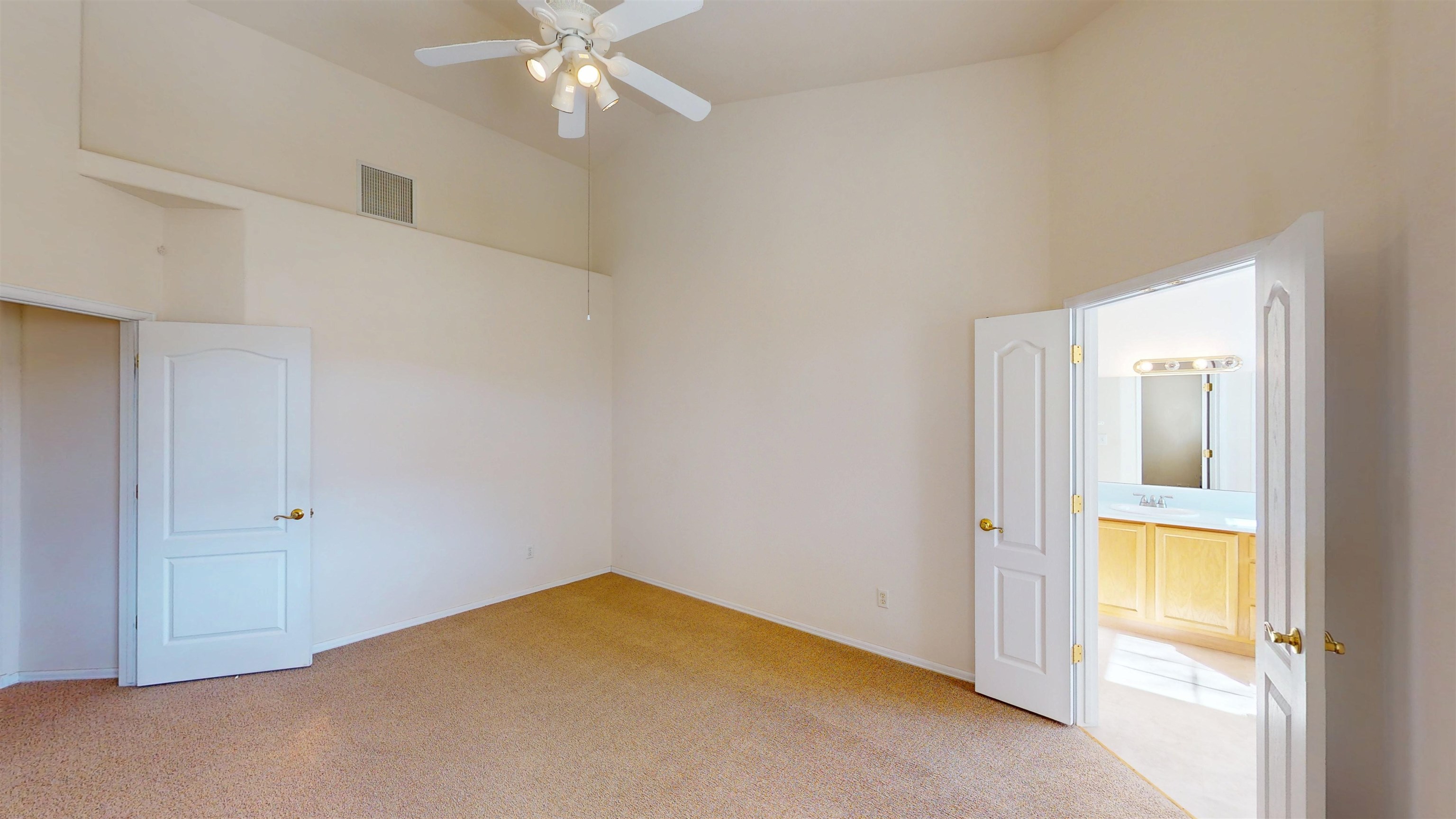 2037 W Cedar Meadows Court
