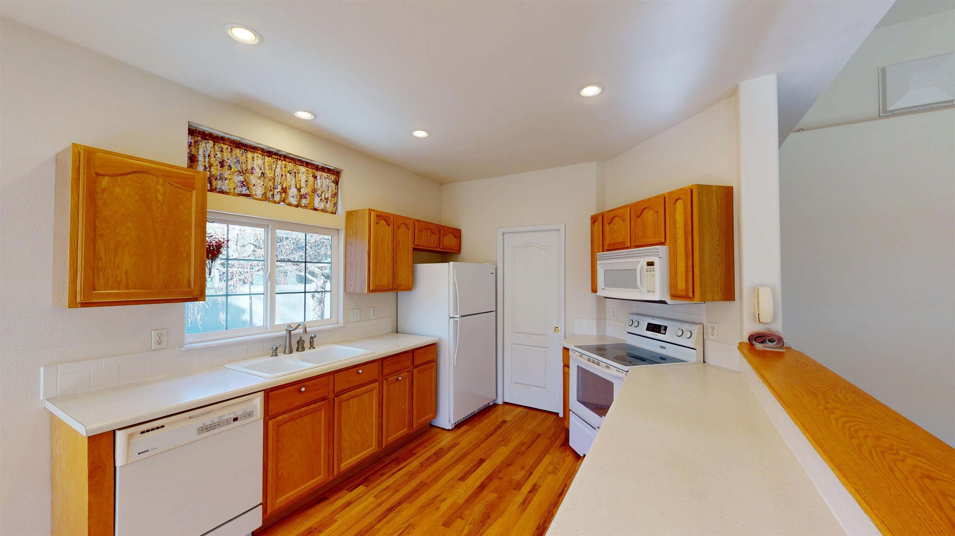 2037 W Cedar Meadows Court