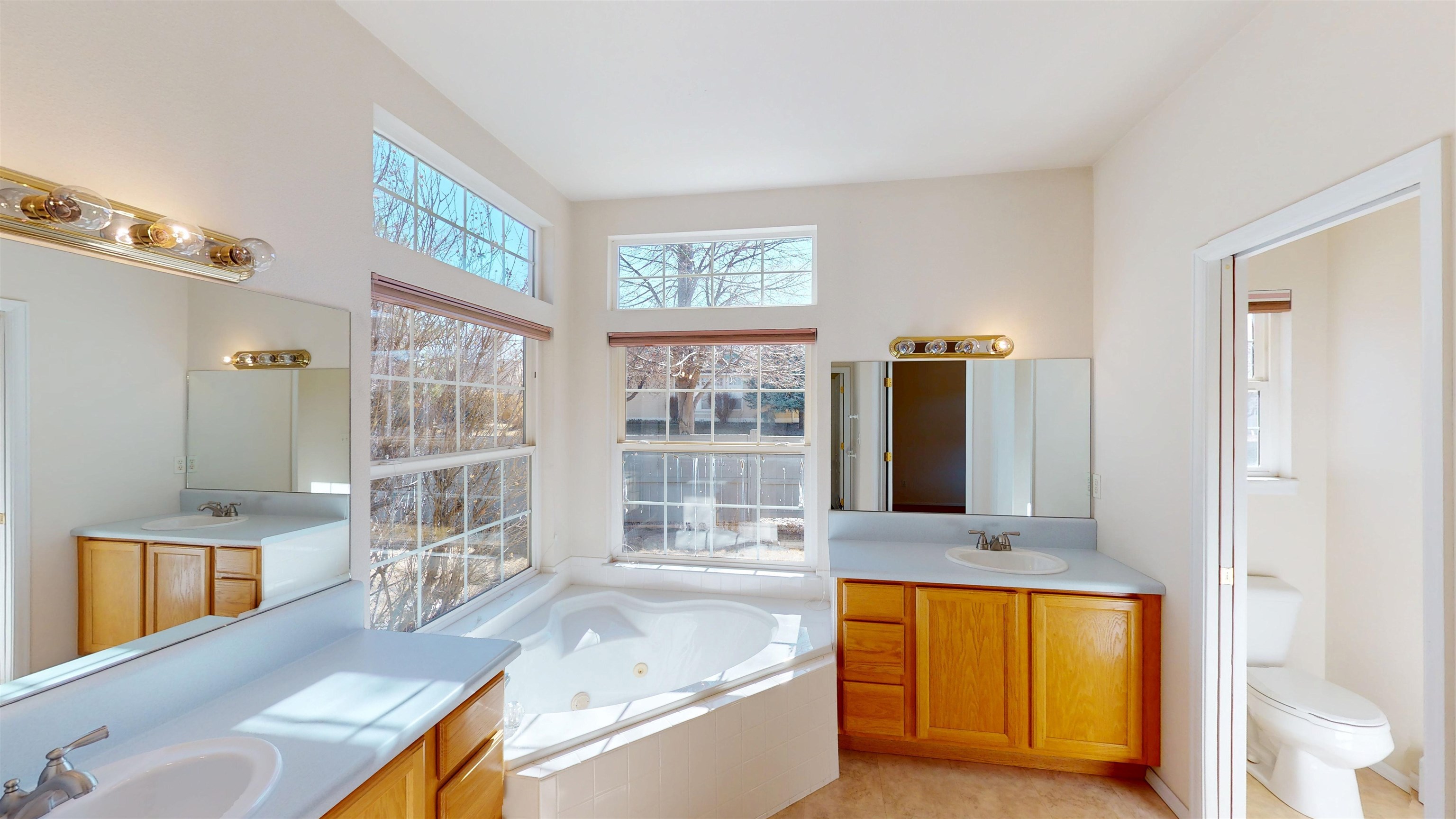 2037 W Cedar Meadows Court