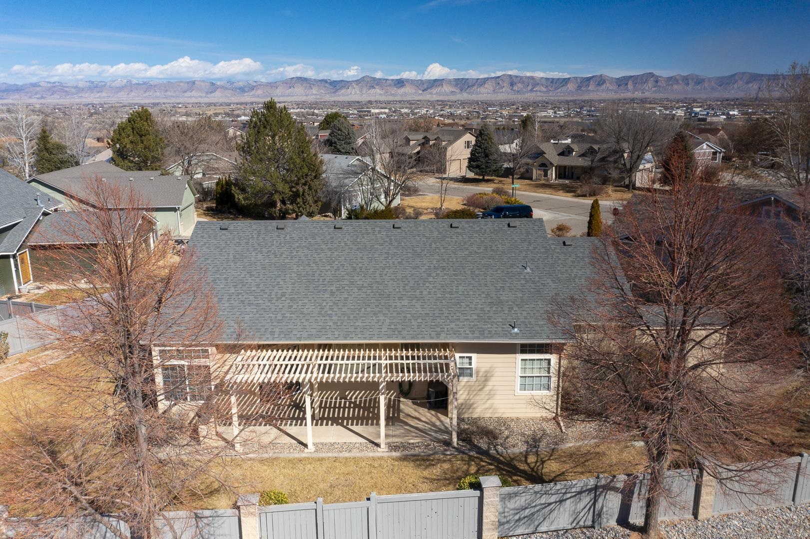 2037 W Cedar Meadows Court
