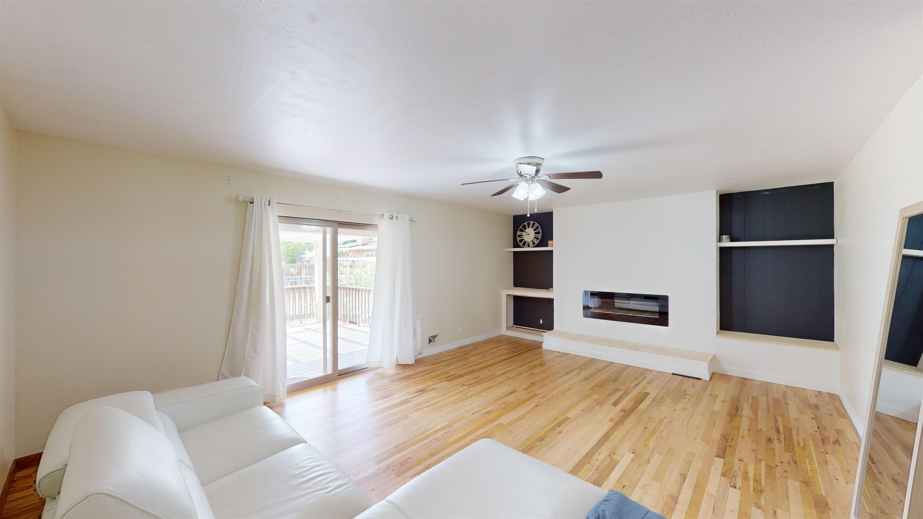 707 Brassie Drive