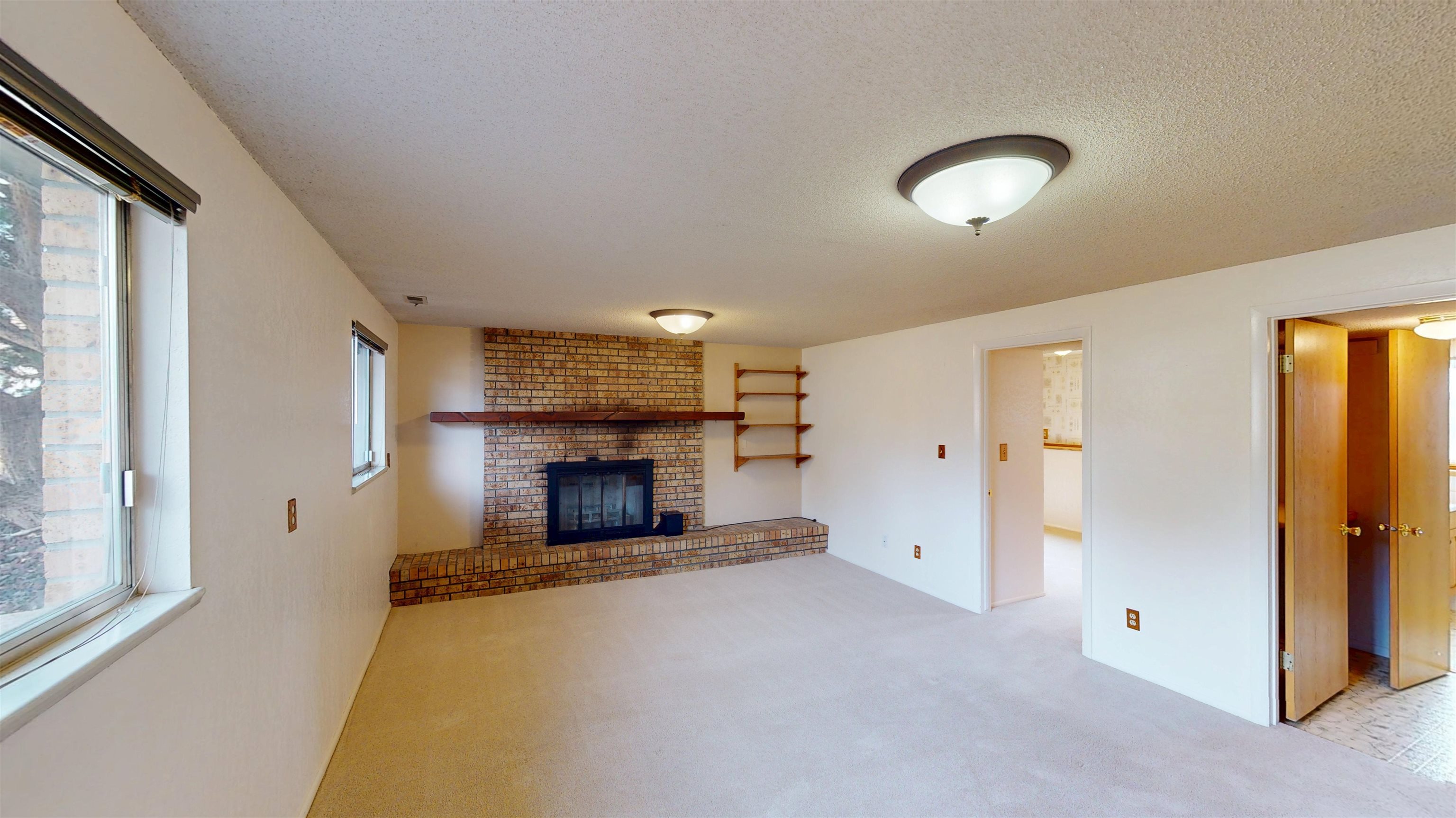 3305 Laurel Lane