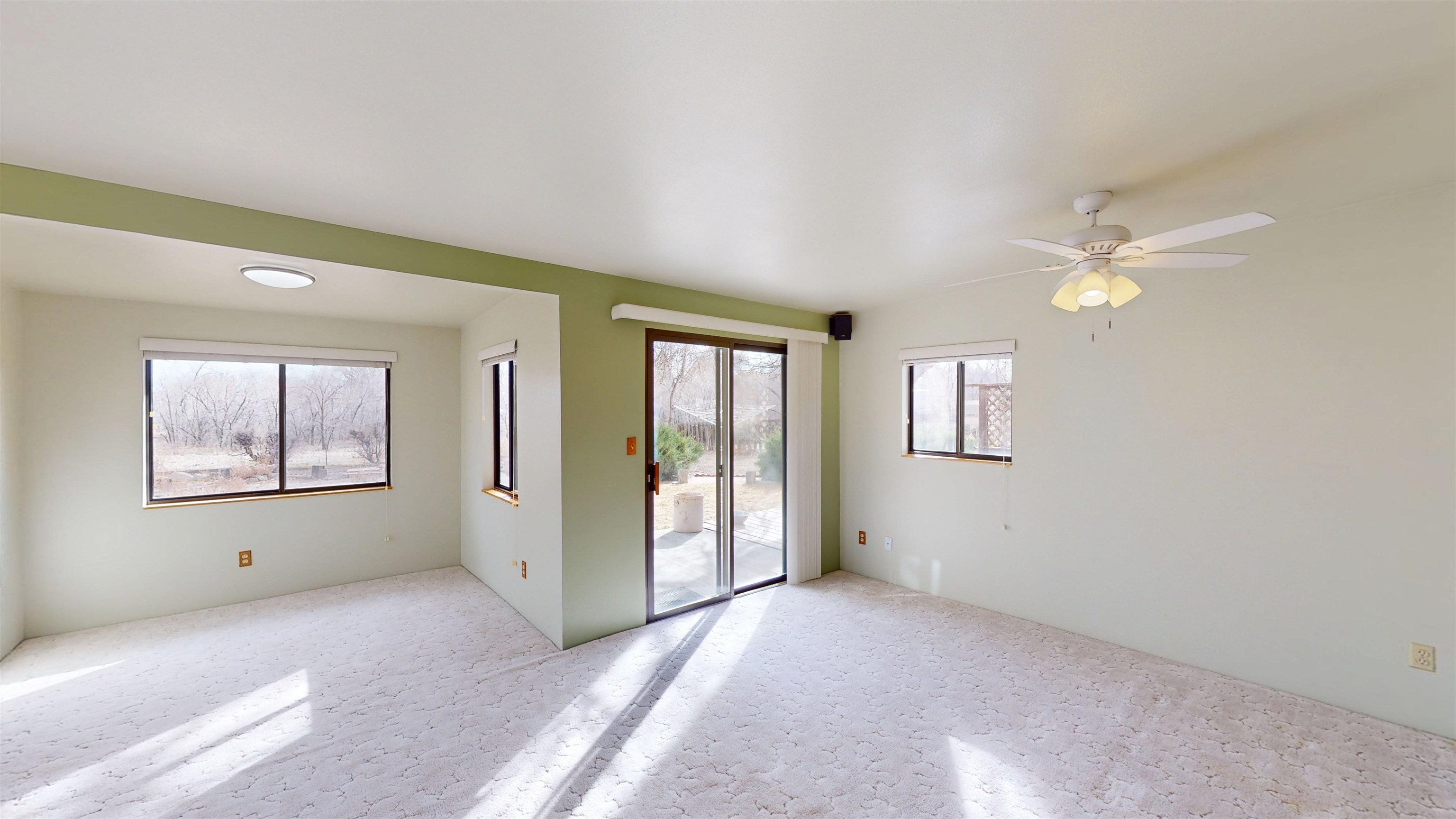 3305 Laurel Lane