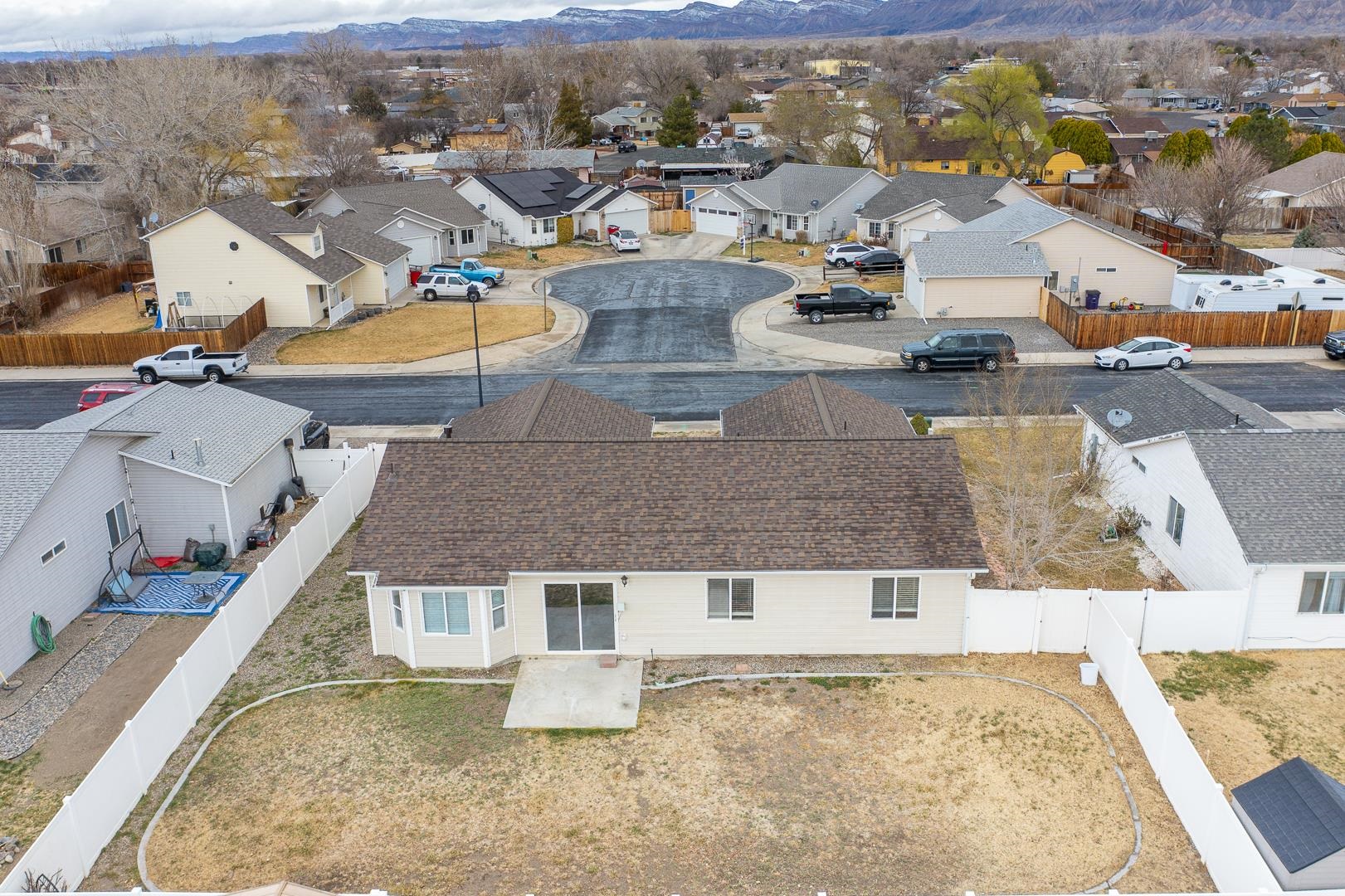 3019 Grand Meadow Avenue
