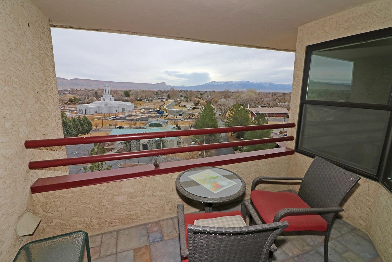 1111 Horizon Drive Unit: 702
