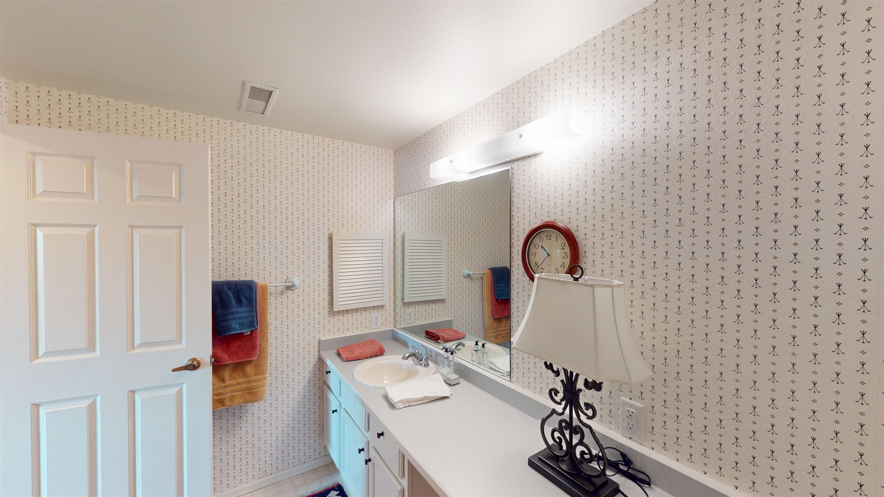 1111 Horizon Drive Unit: 702