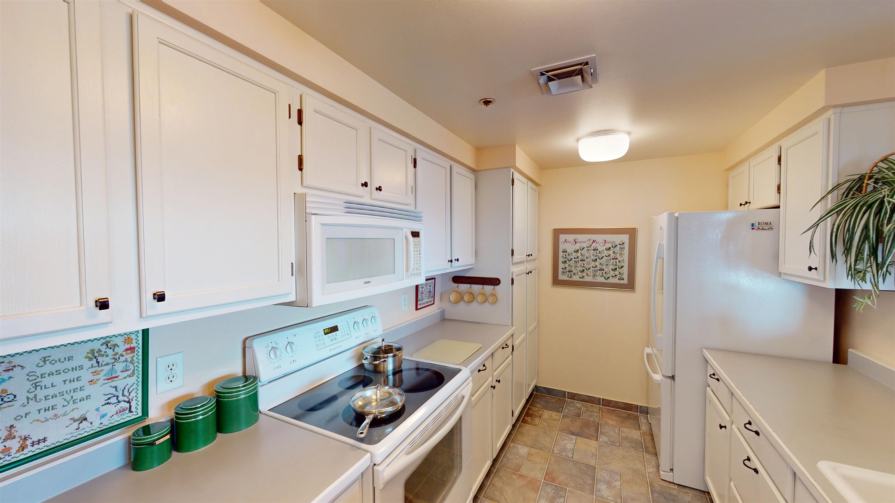 1111 Horizon Drive Unit: 702