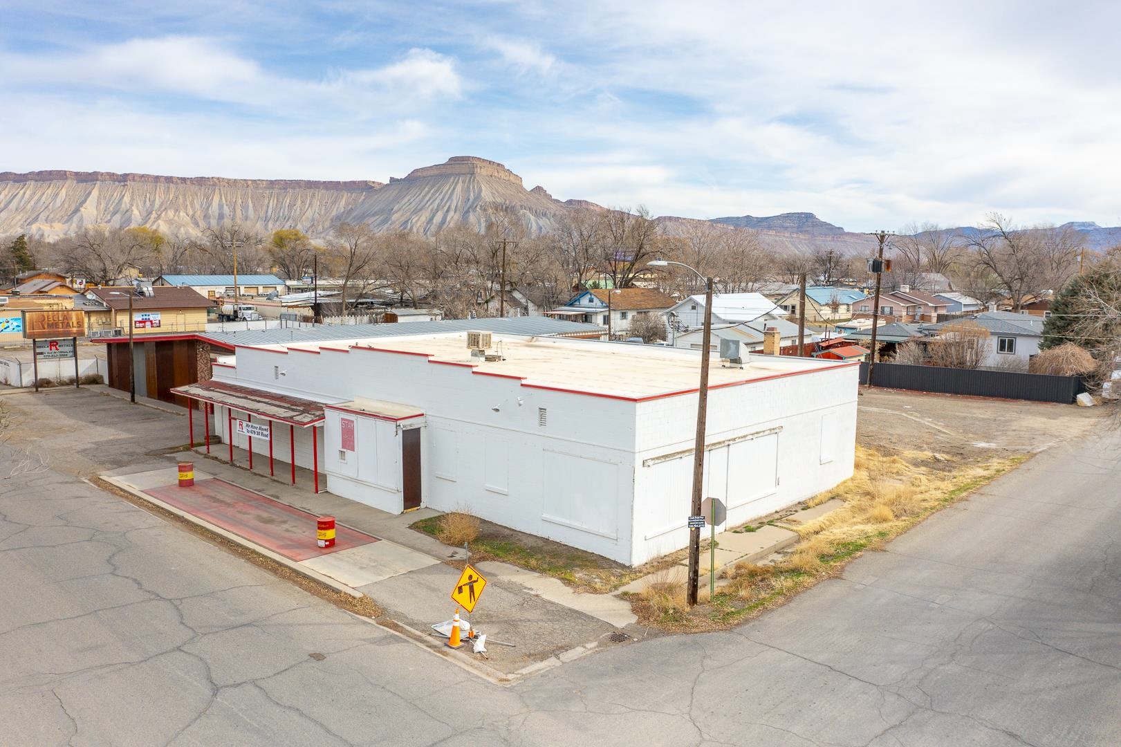 328 2nd Street
