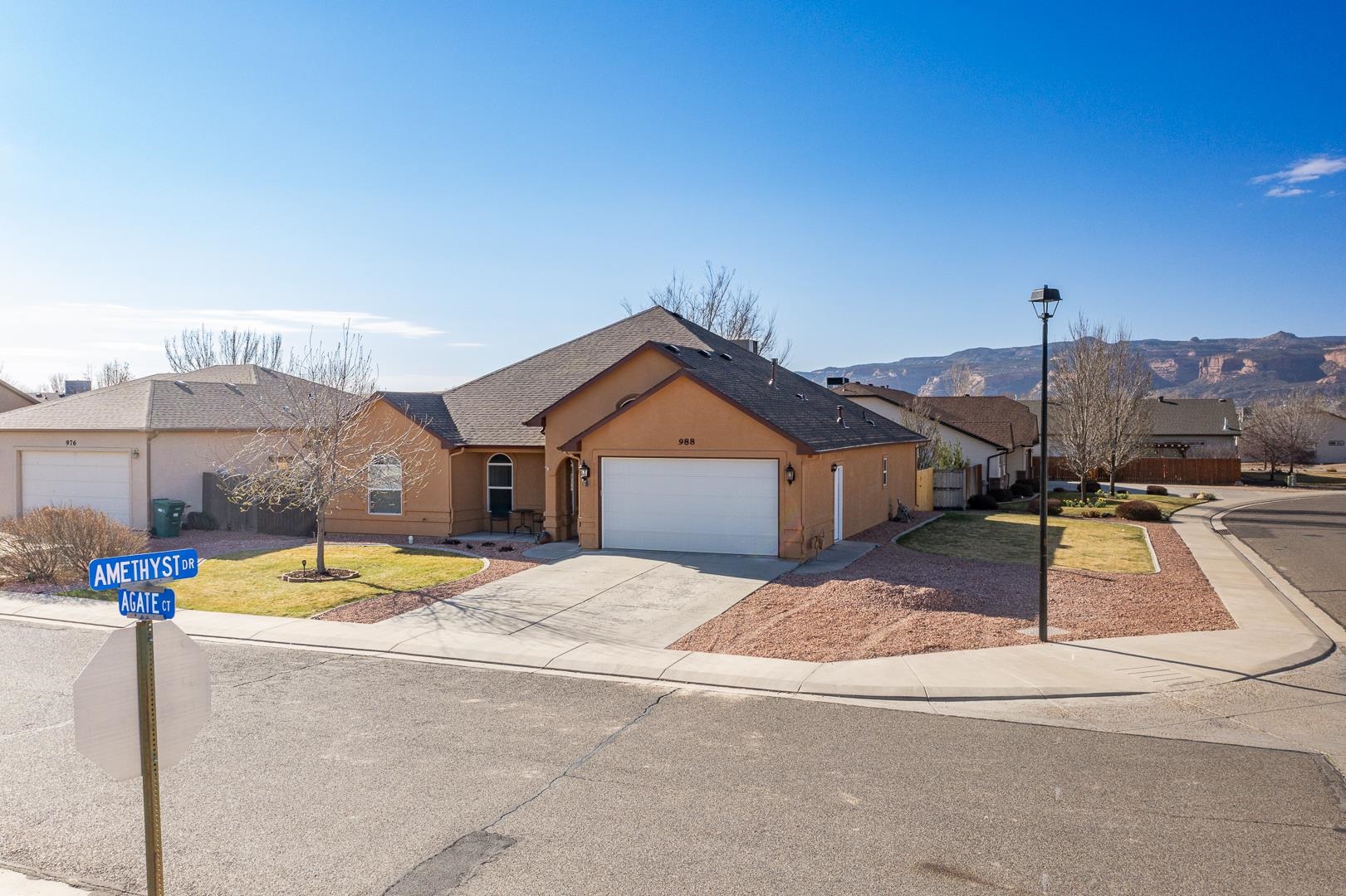 988 Agate Court