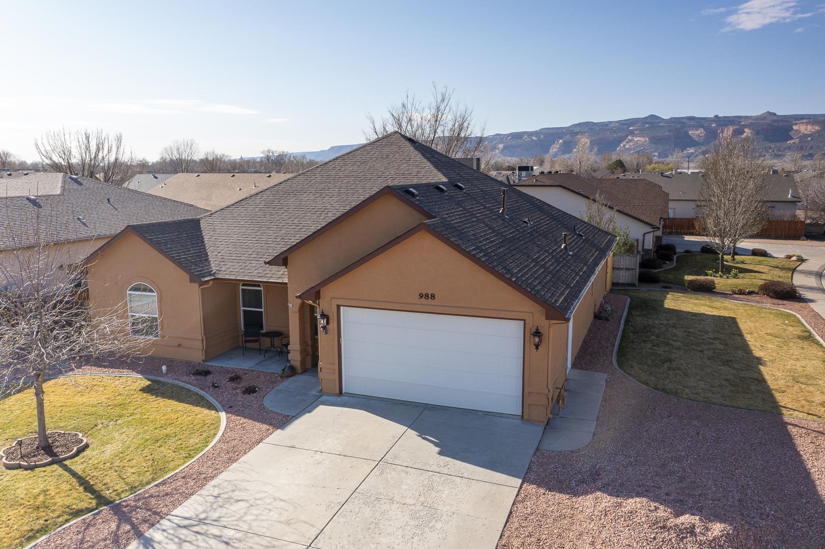 988 Agate Court