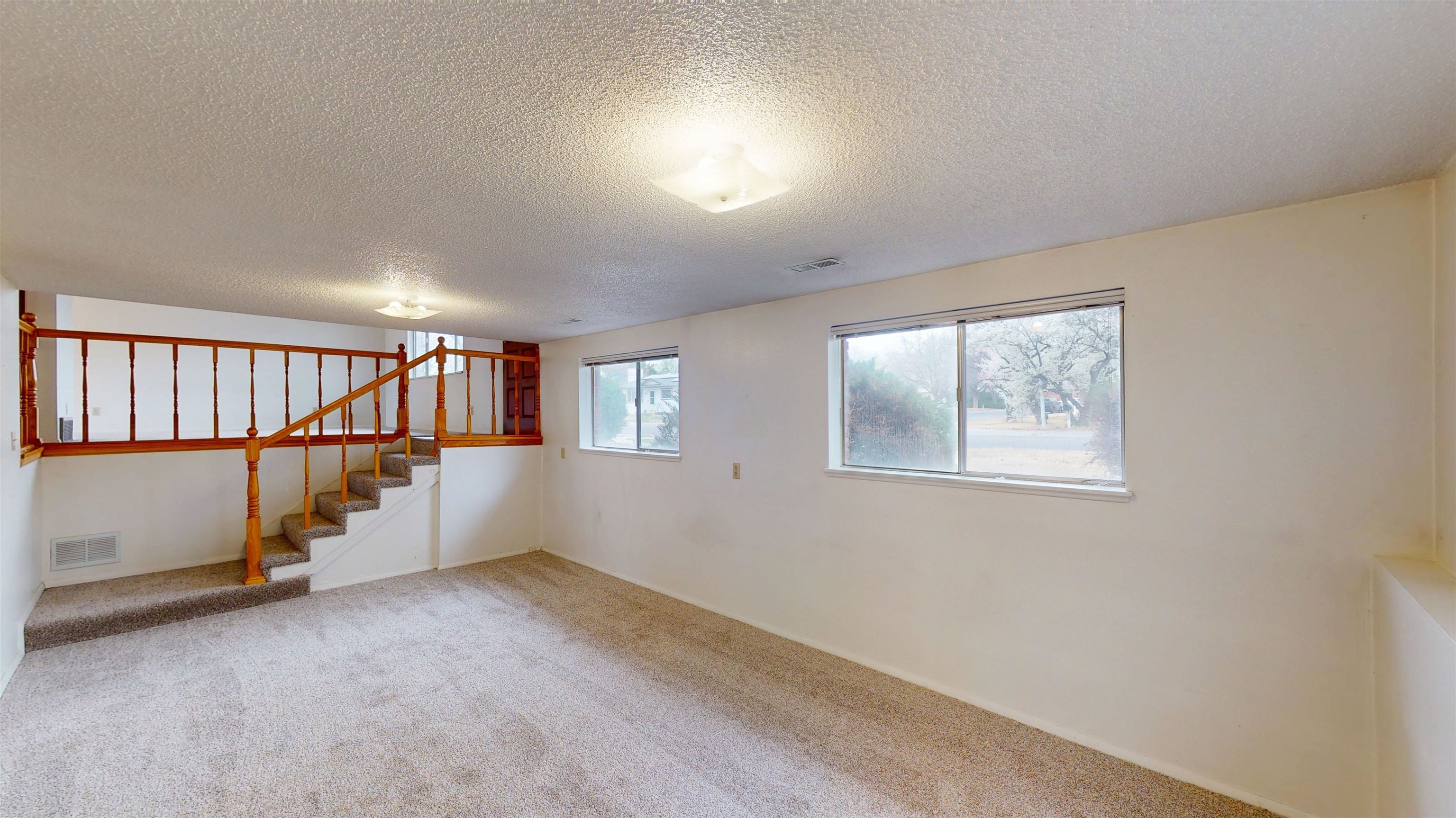 2507 Walnut Avenue
