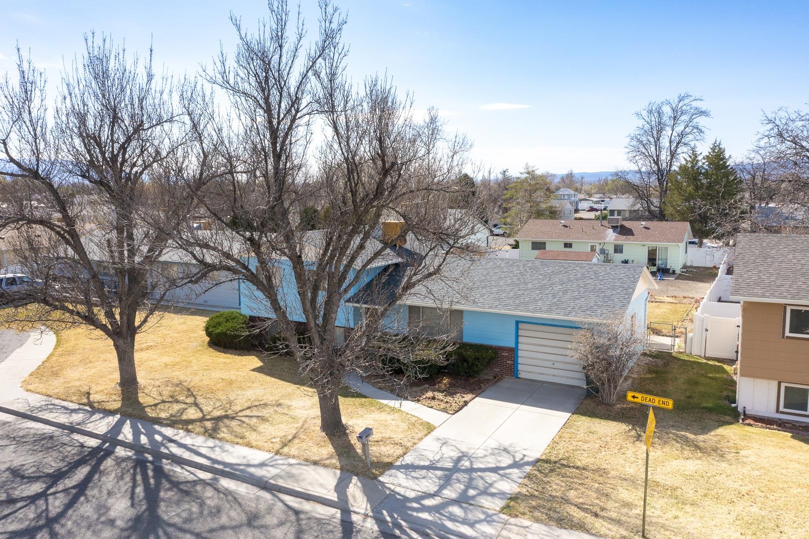 2507 Walnut Avenue
