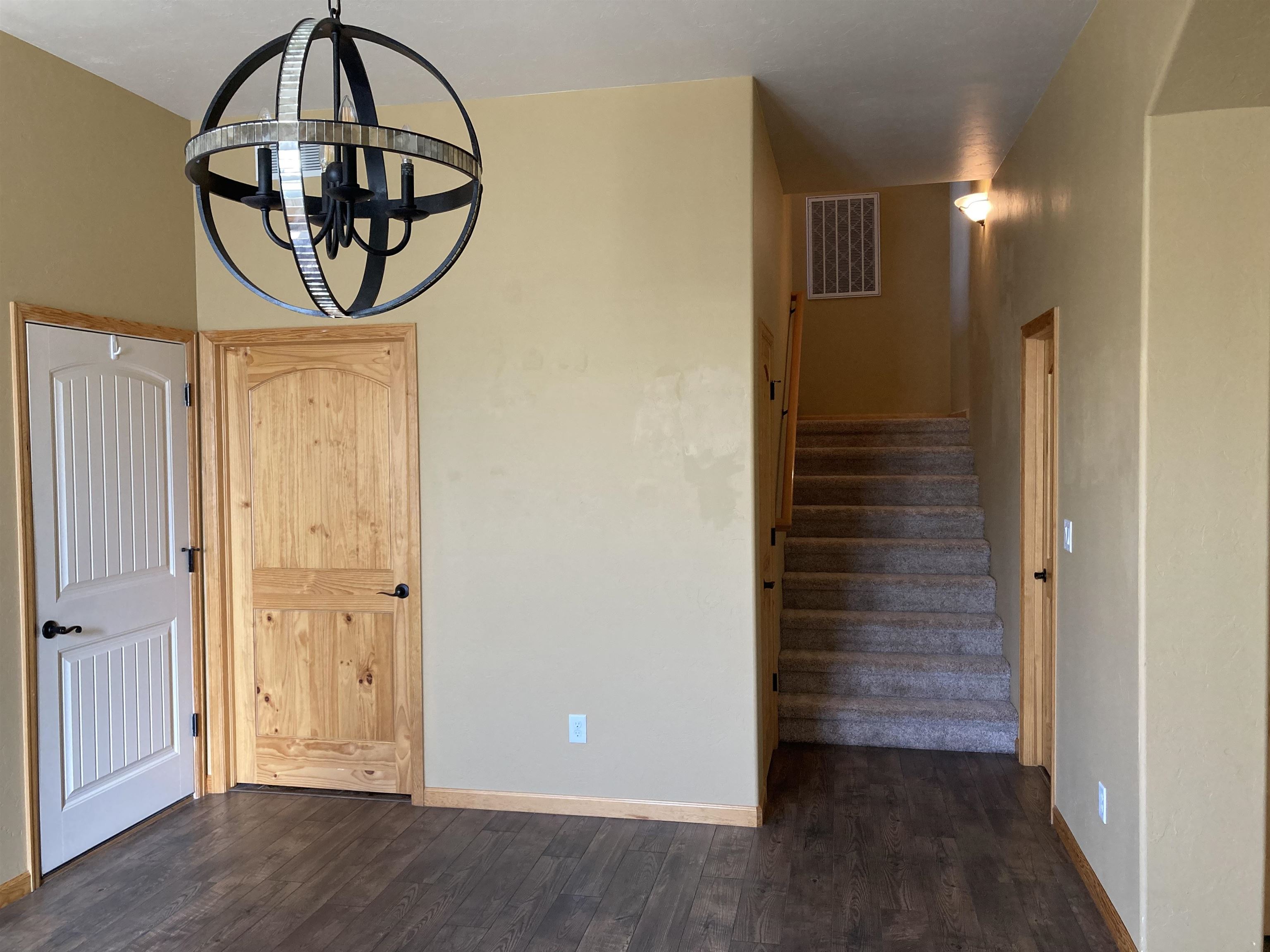 2526 Greystone Drive