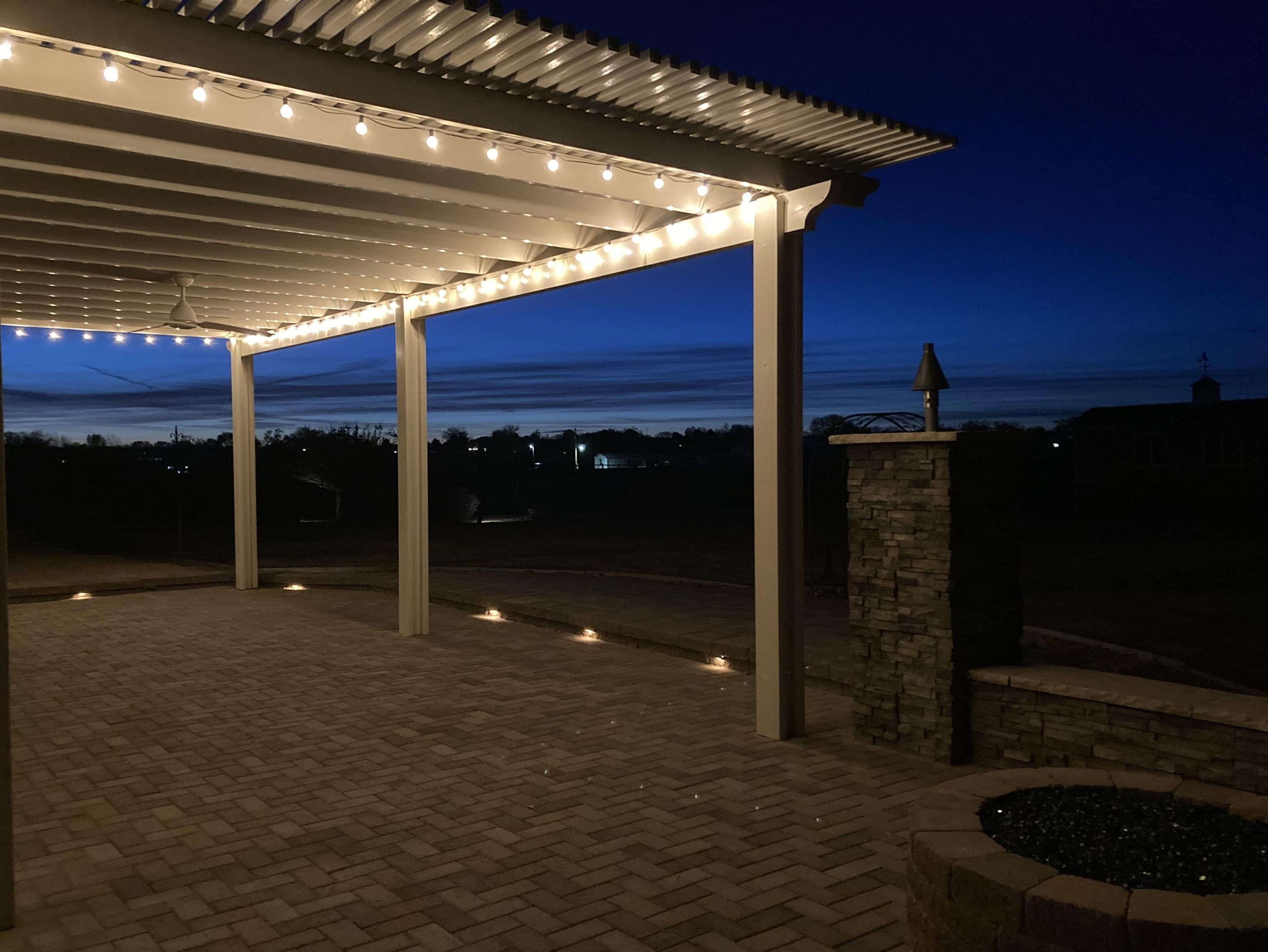 2526 Greystone Drive