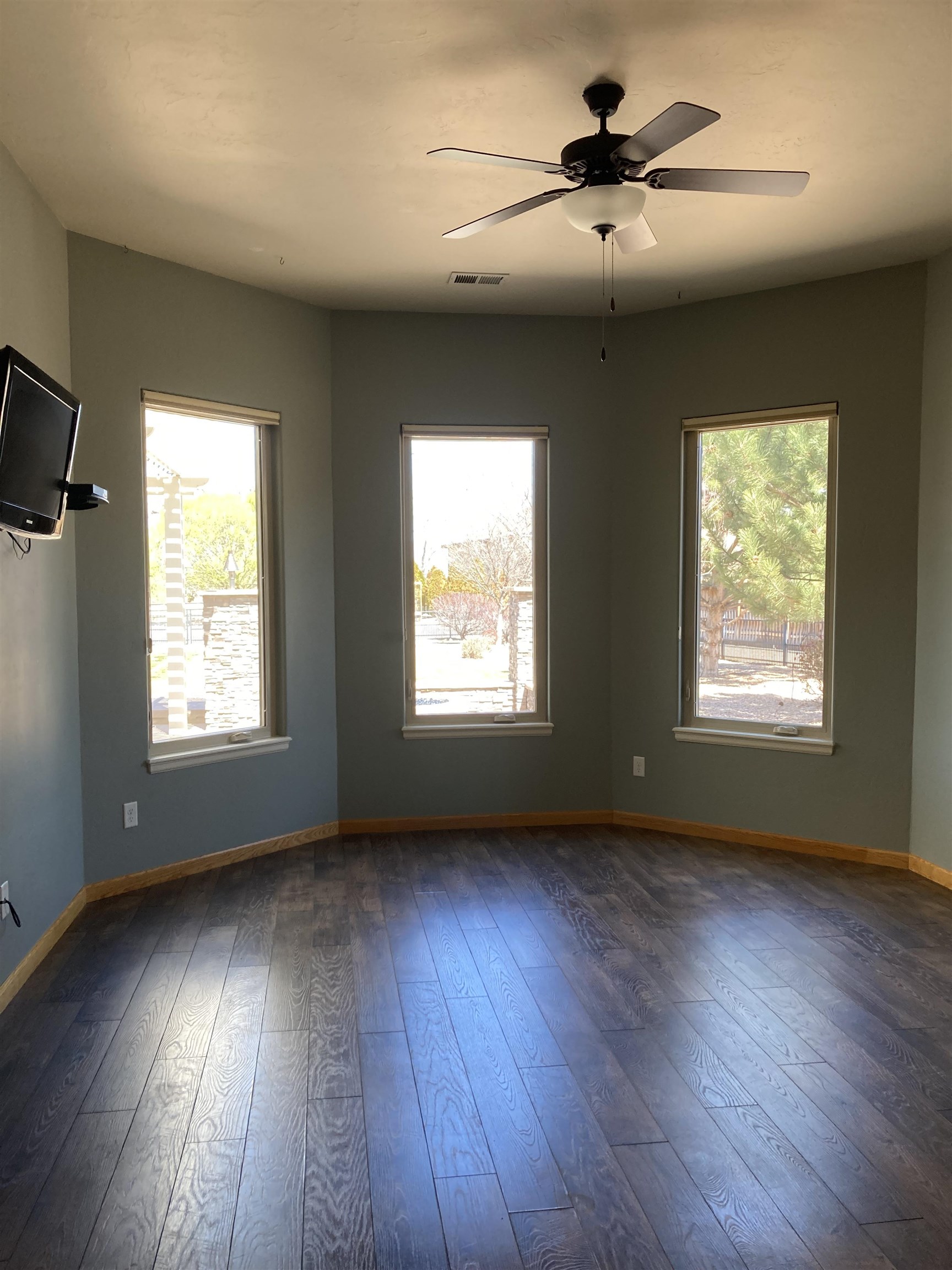 2526 Greystone Drive