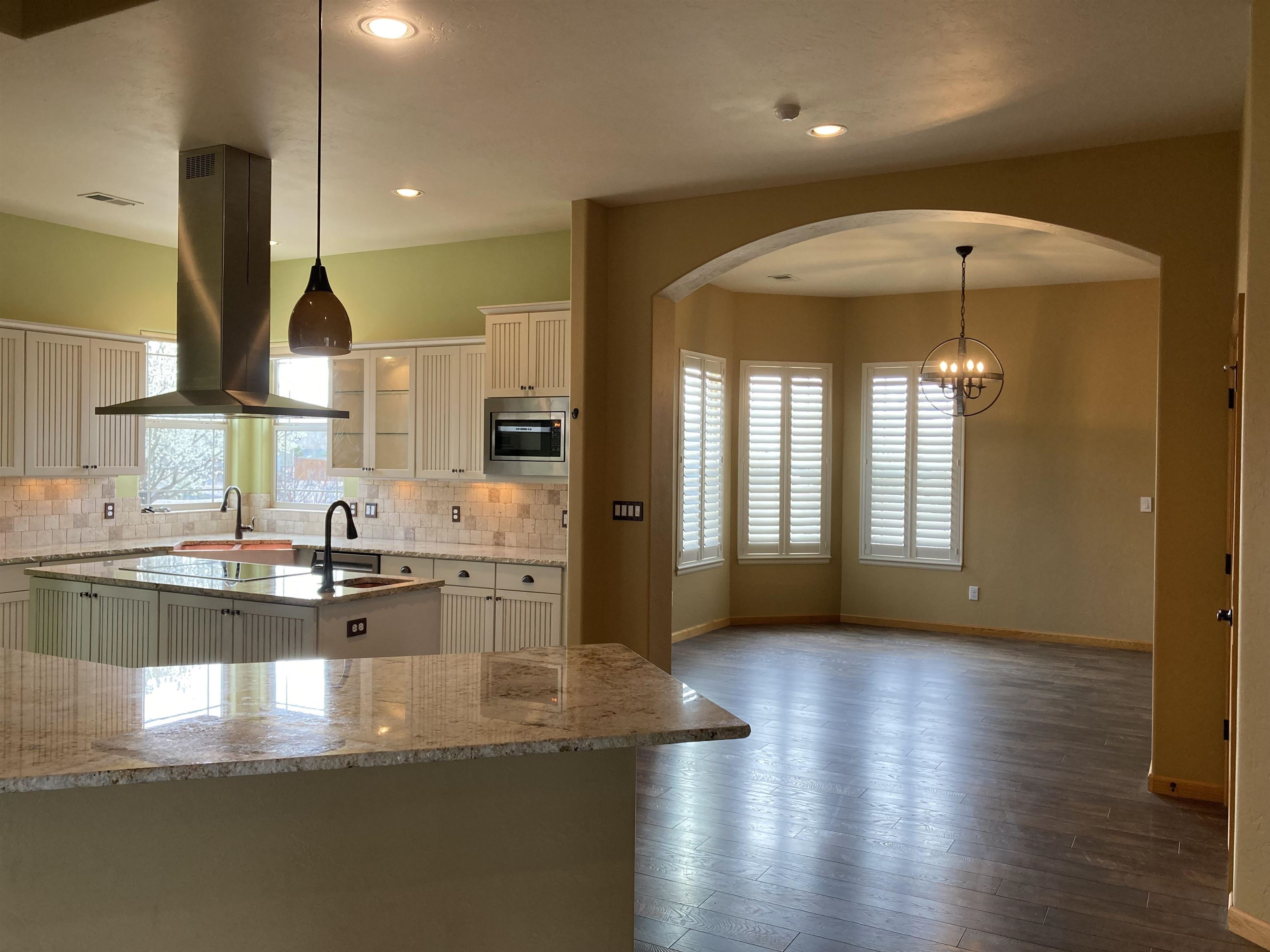 2526 Greystone Drive