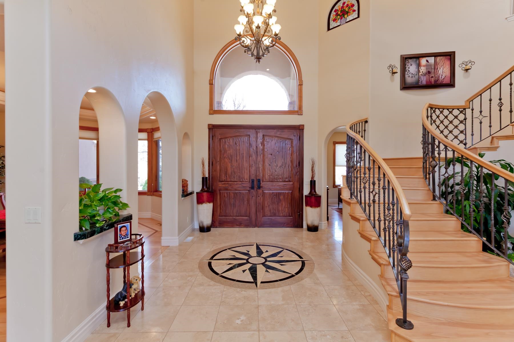 722 Washington Court