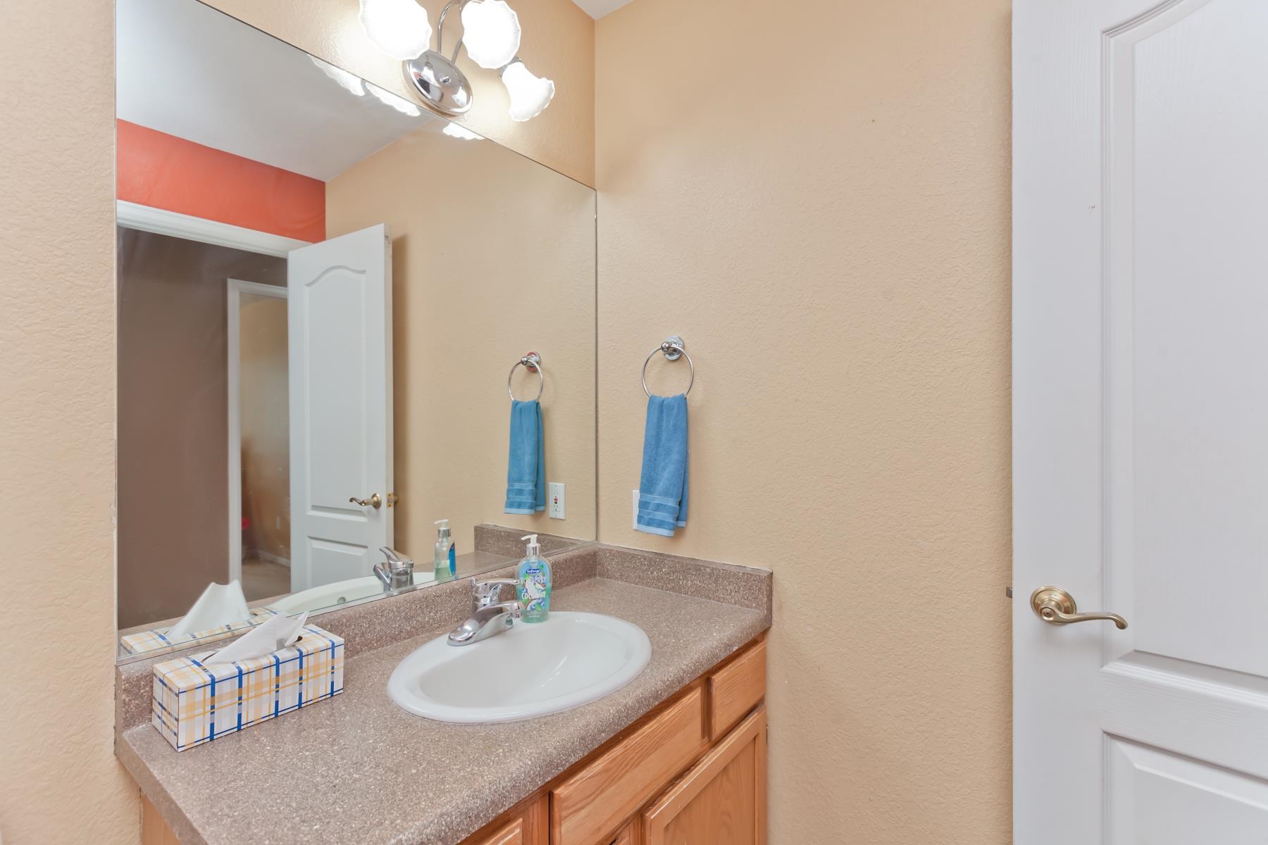 2700 E Yucatan Court