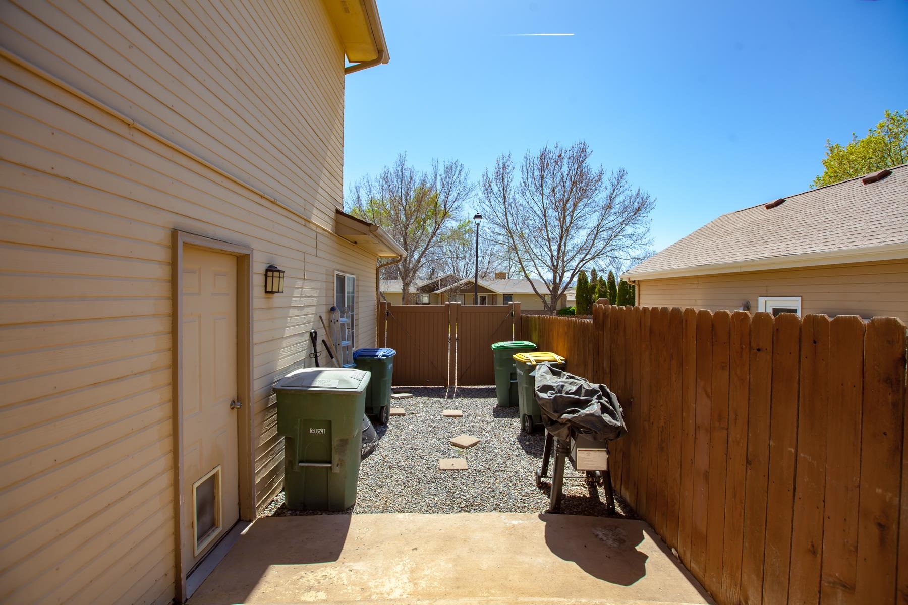 2700 E Yucatan Court