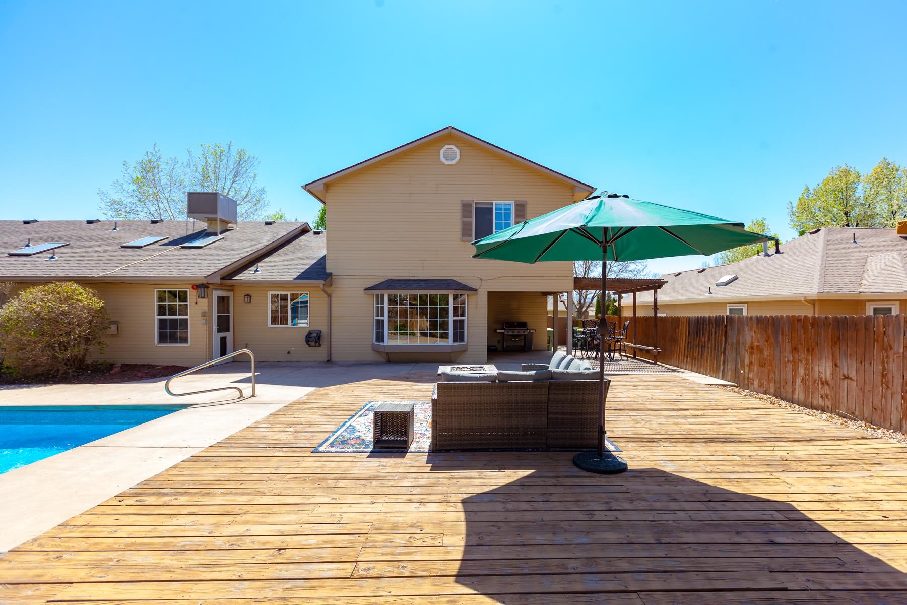 2700 E Yucatan Court