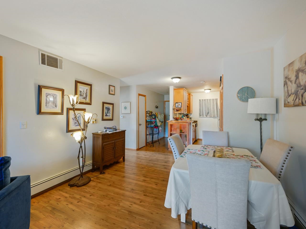 3156 Lakeside Drive Unit: 207
