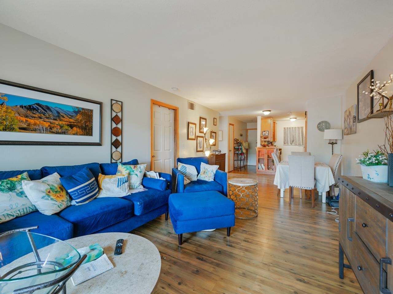 3156 Lakeside Drive Unit: 207