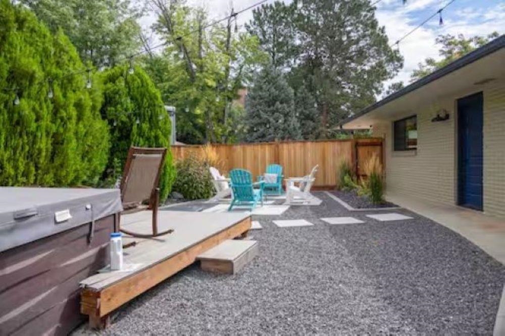 305 Bookcliff Court