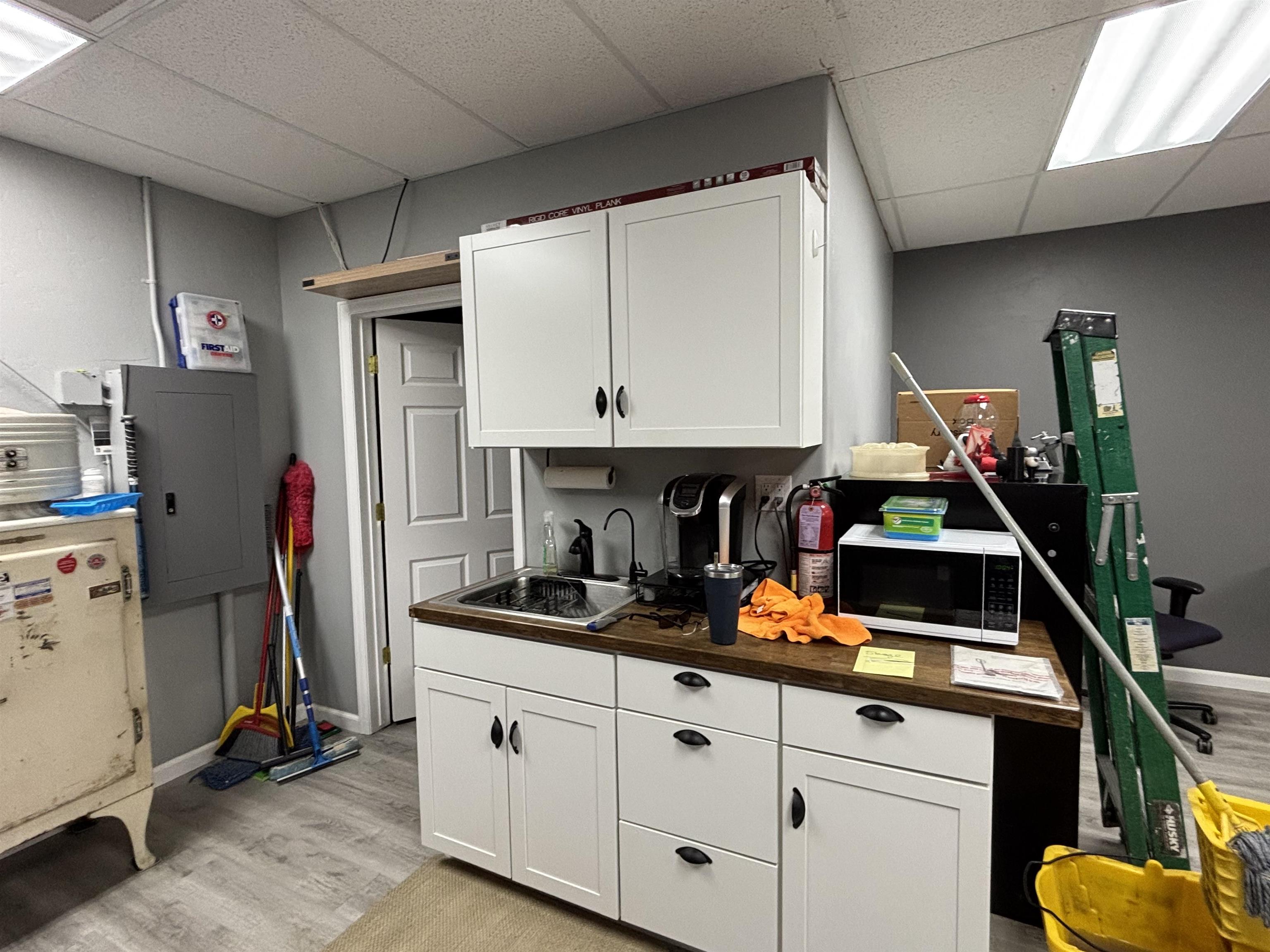 2497 Power Road Unit: 5