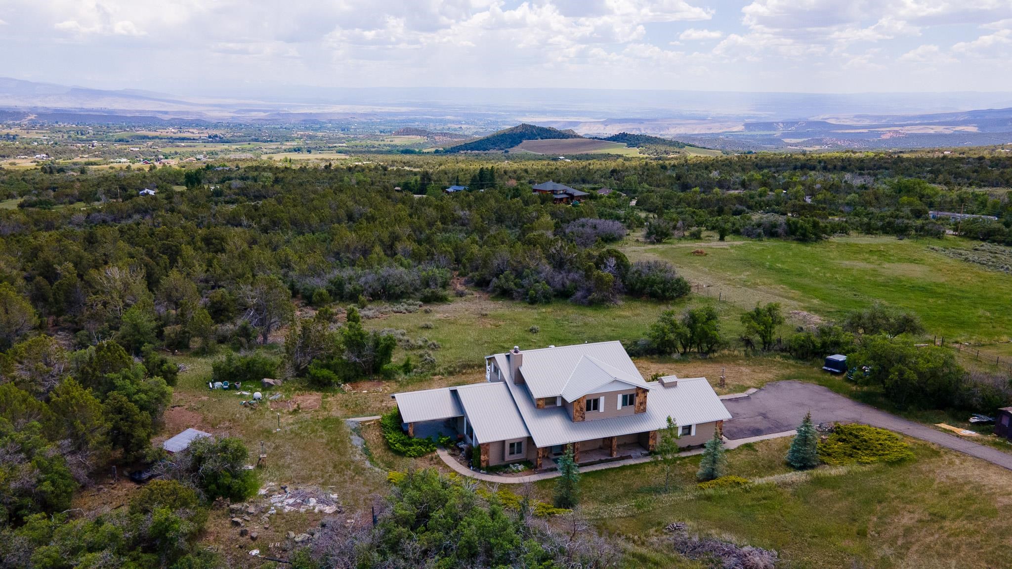 21565 Highway 65