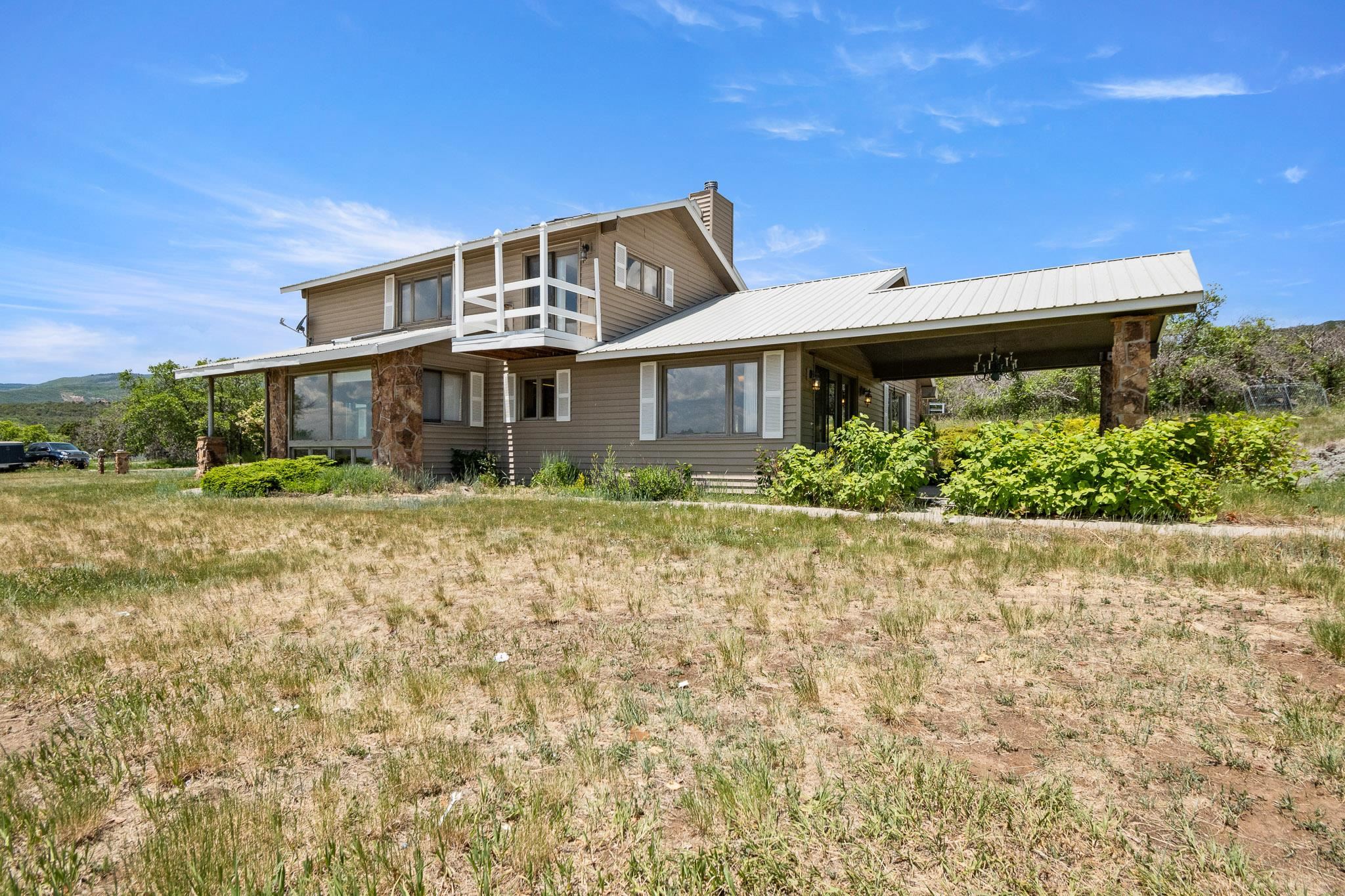 21565 Highway 65