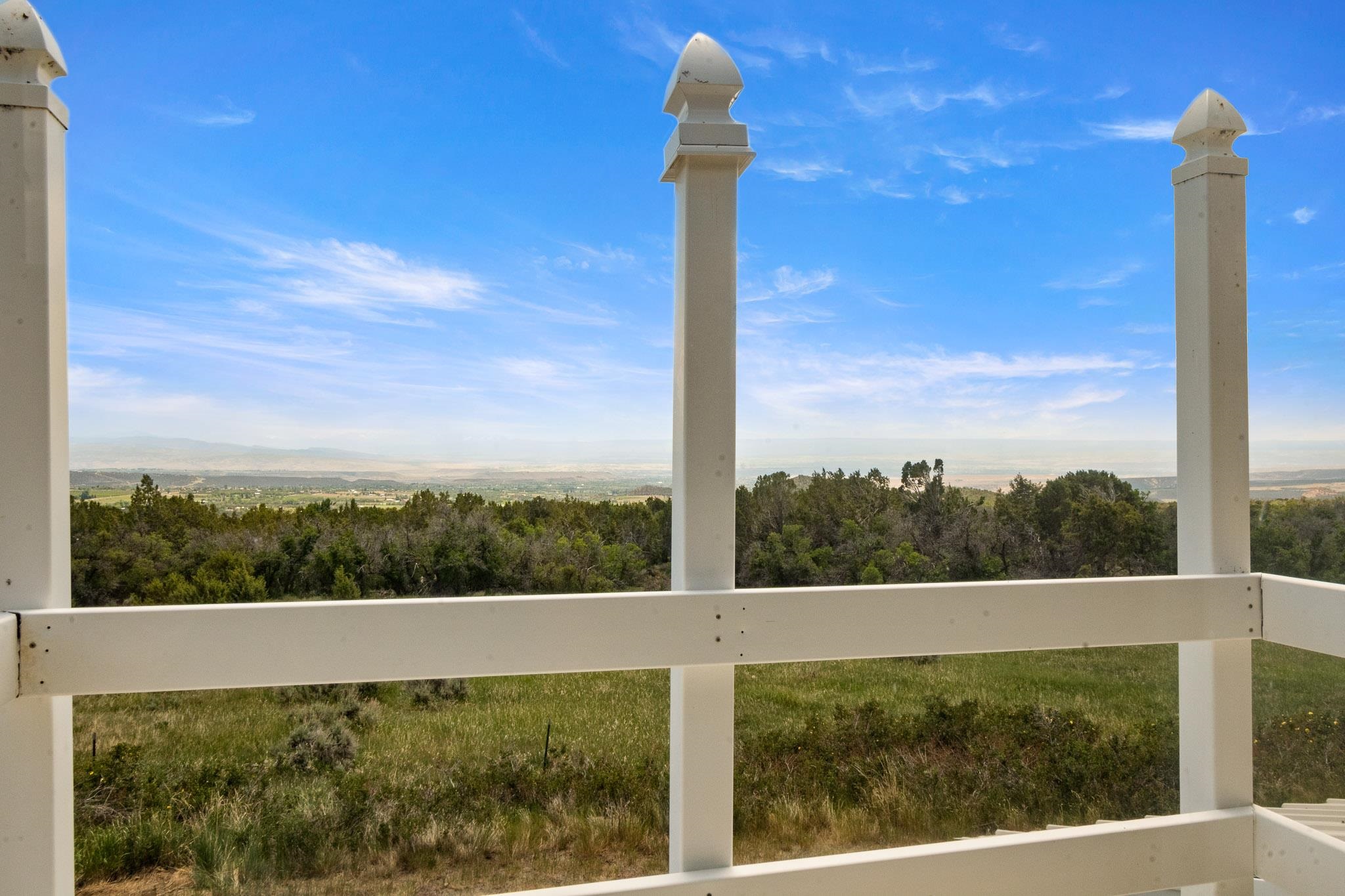 21565 Highway 65