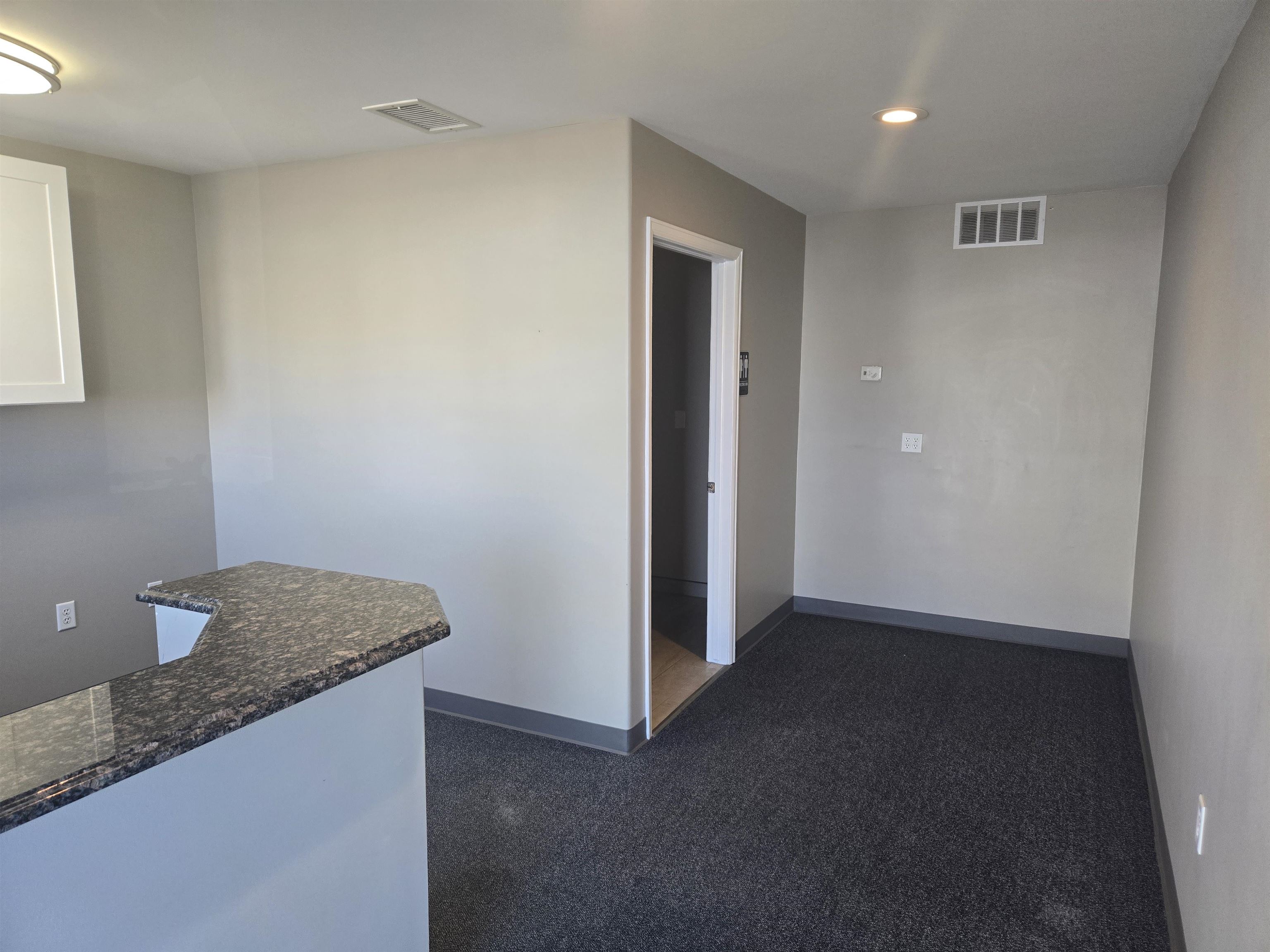 576 Northgate Drive Unit: 2