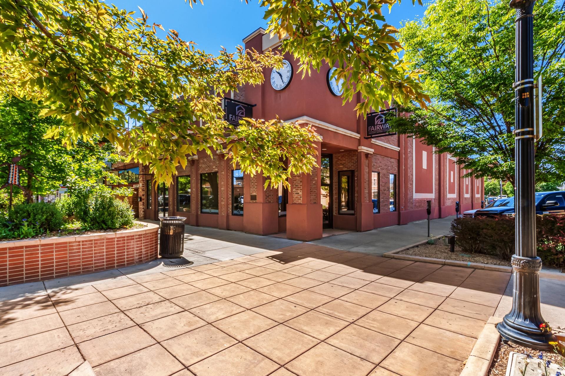601 Main Street Unit: B