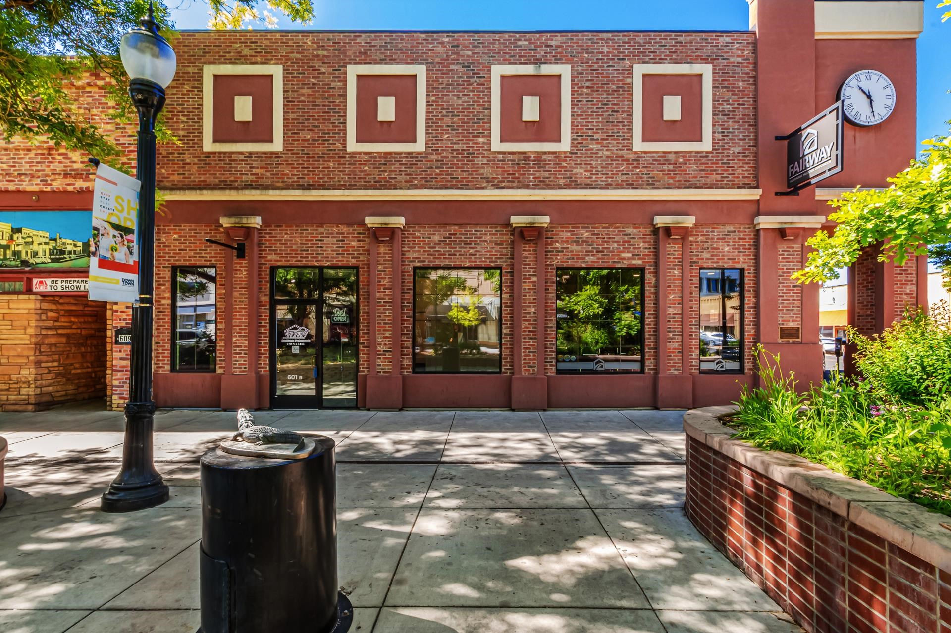 601 Main Street Unit: B
