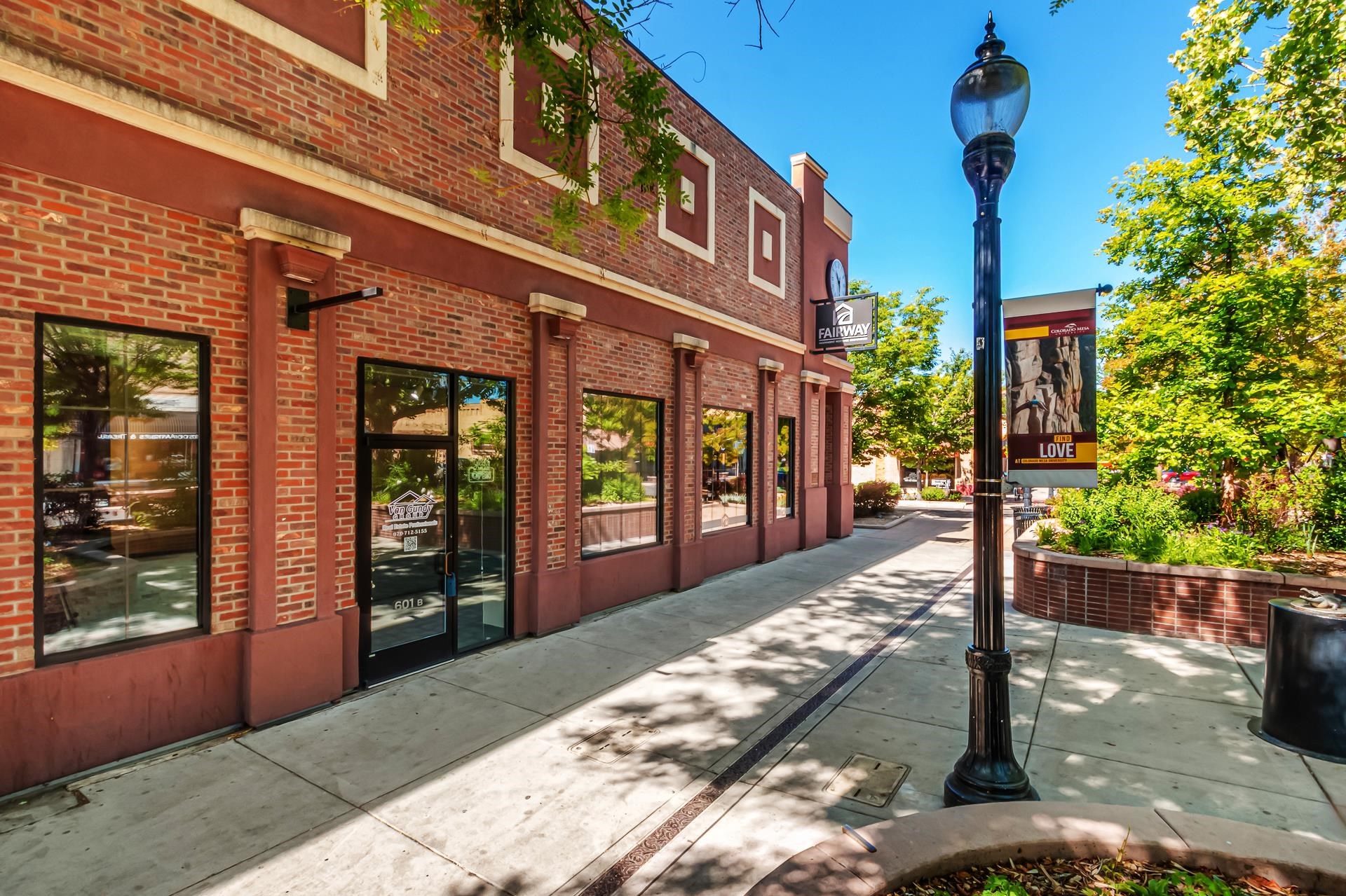601 Main Street Unit: B