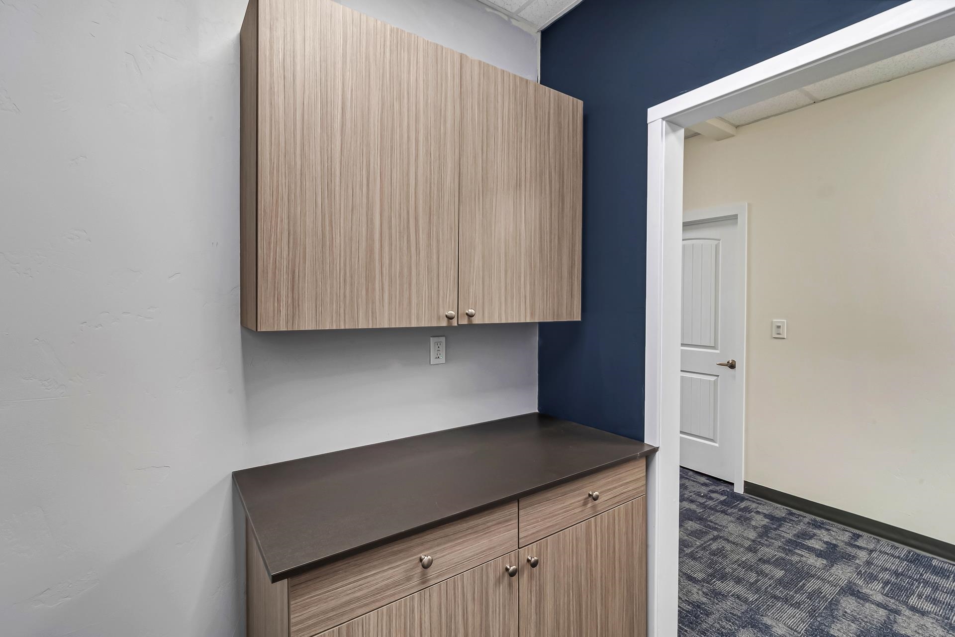 601 Main Street Unit: B