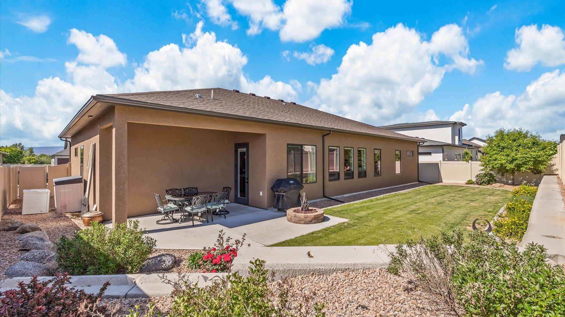 2544 Woody Creek Drive