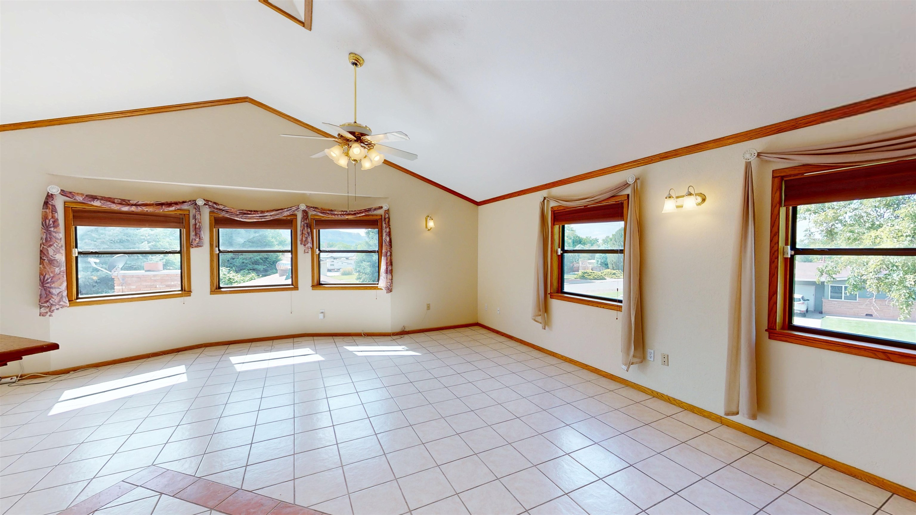 2251 Kingston Road