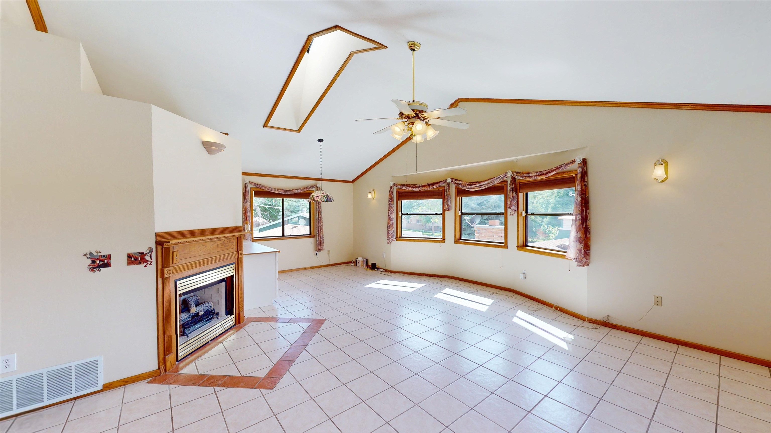 2251 Kingston Road