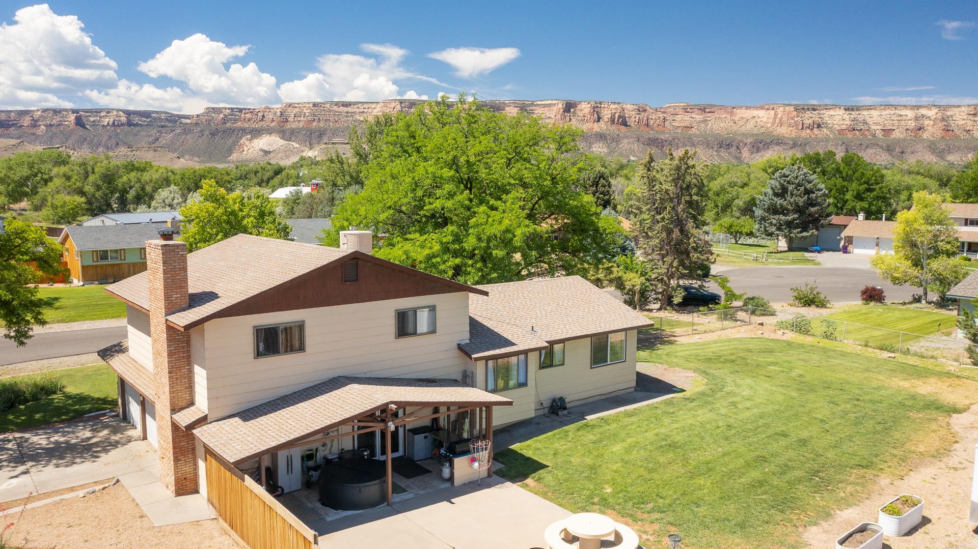 2206 Arrowhead Lane