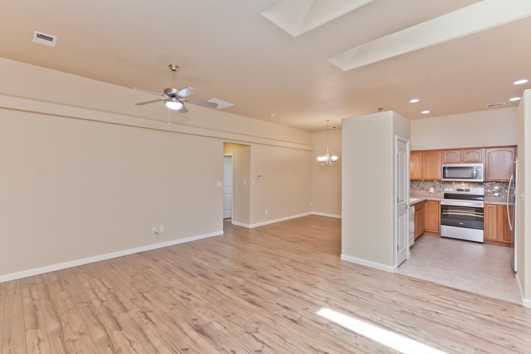 2882 Cascade Avenue