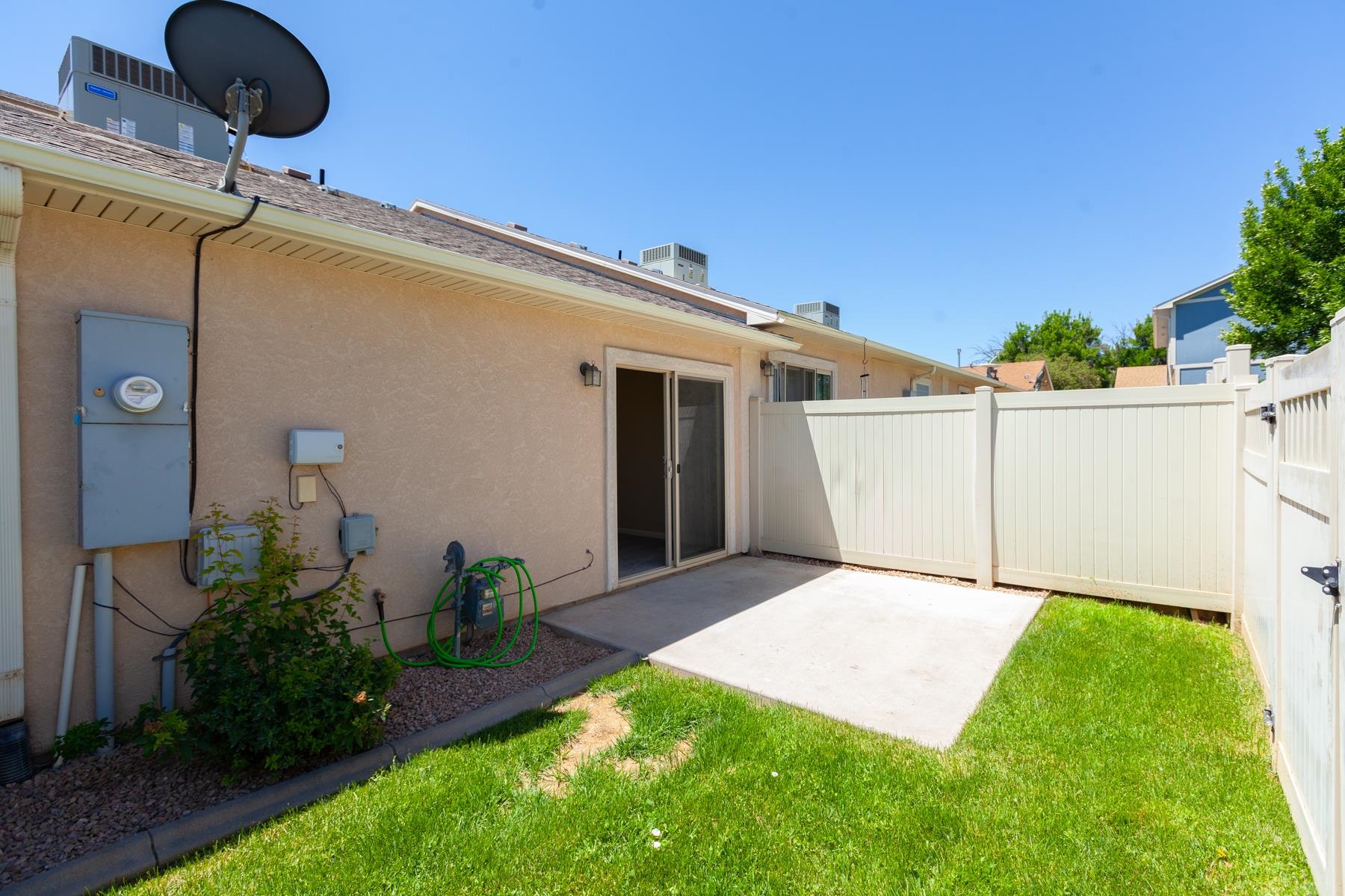 2882 Cascade Avenue