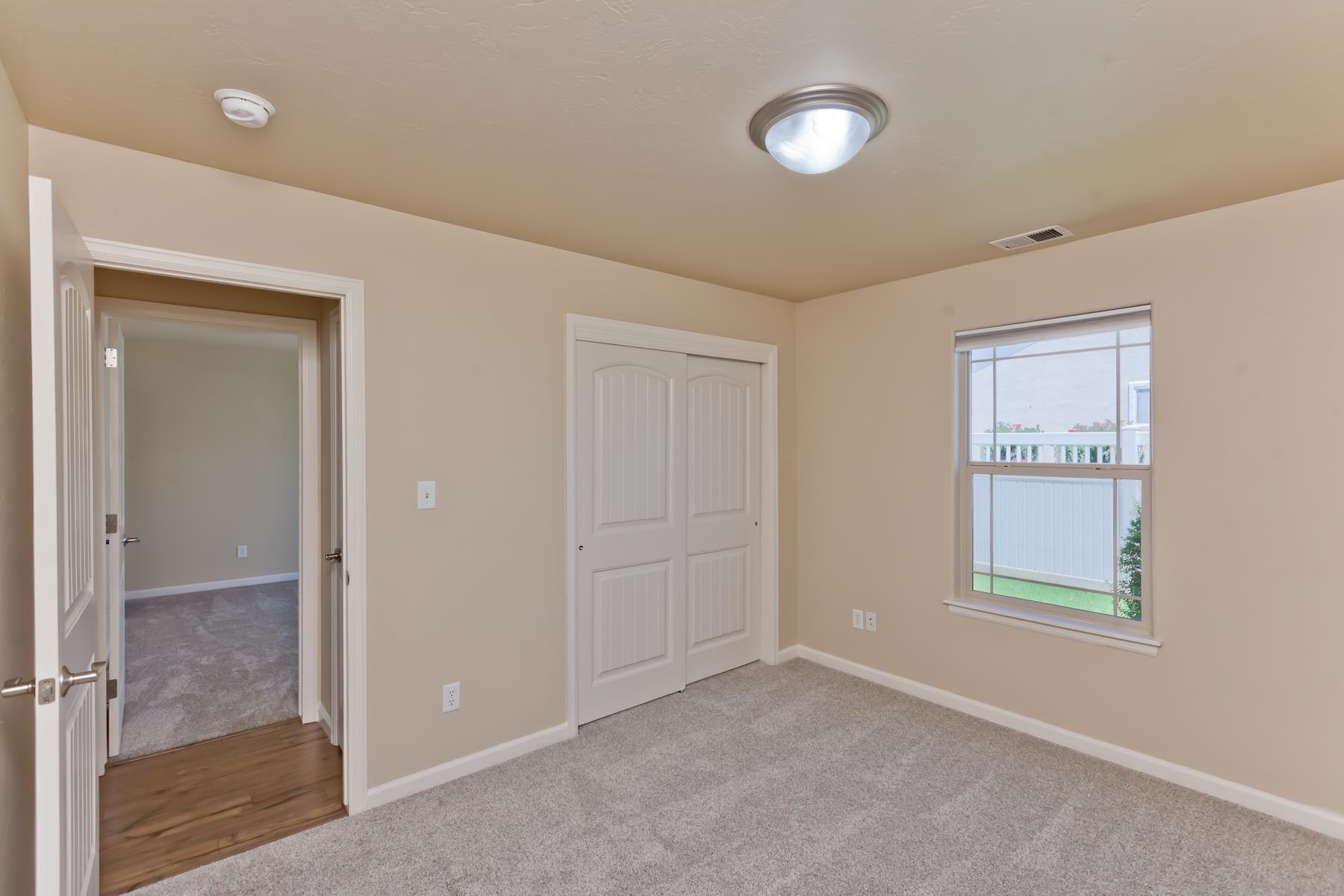 2882 Cascade Avenue