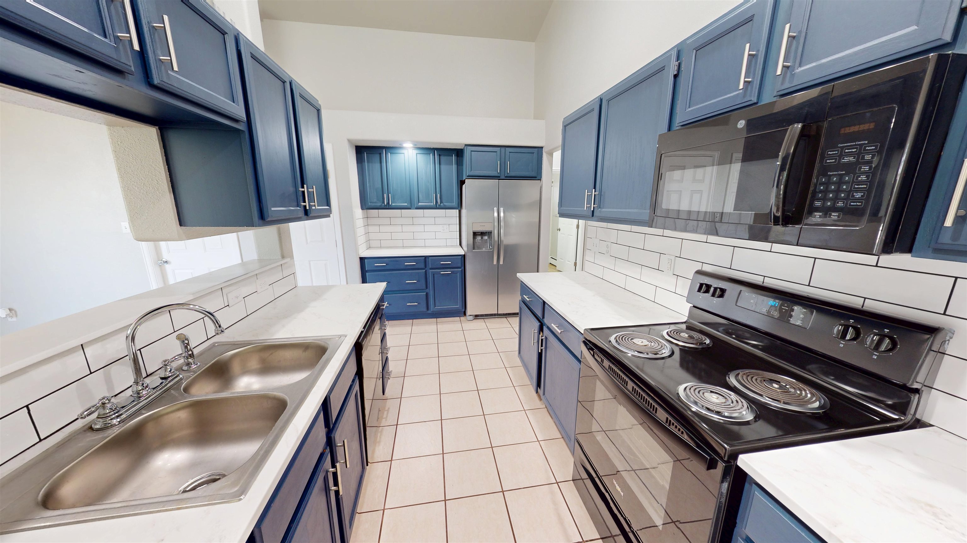 2995 1/2 Bret Drive