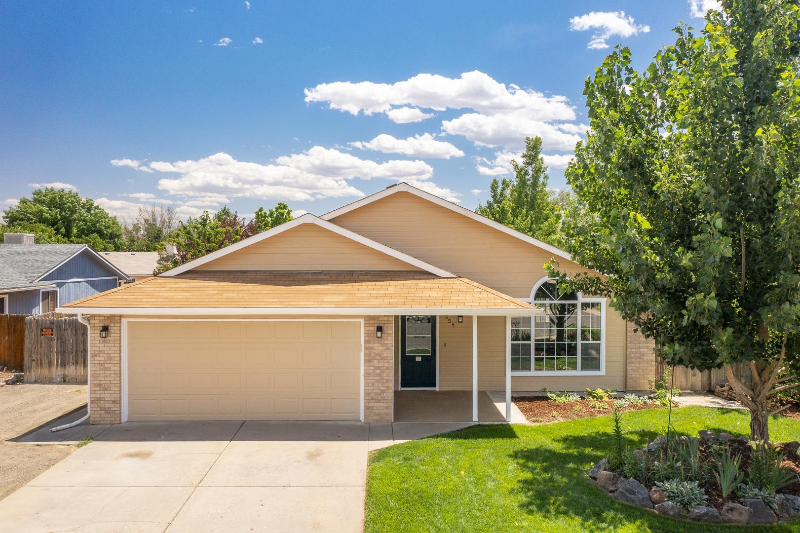 2995 1/2 Bret Drive