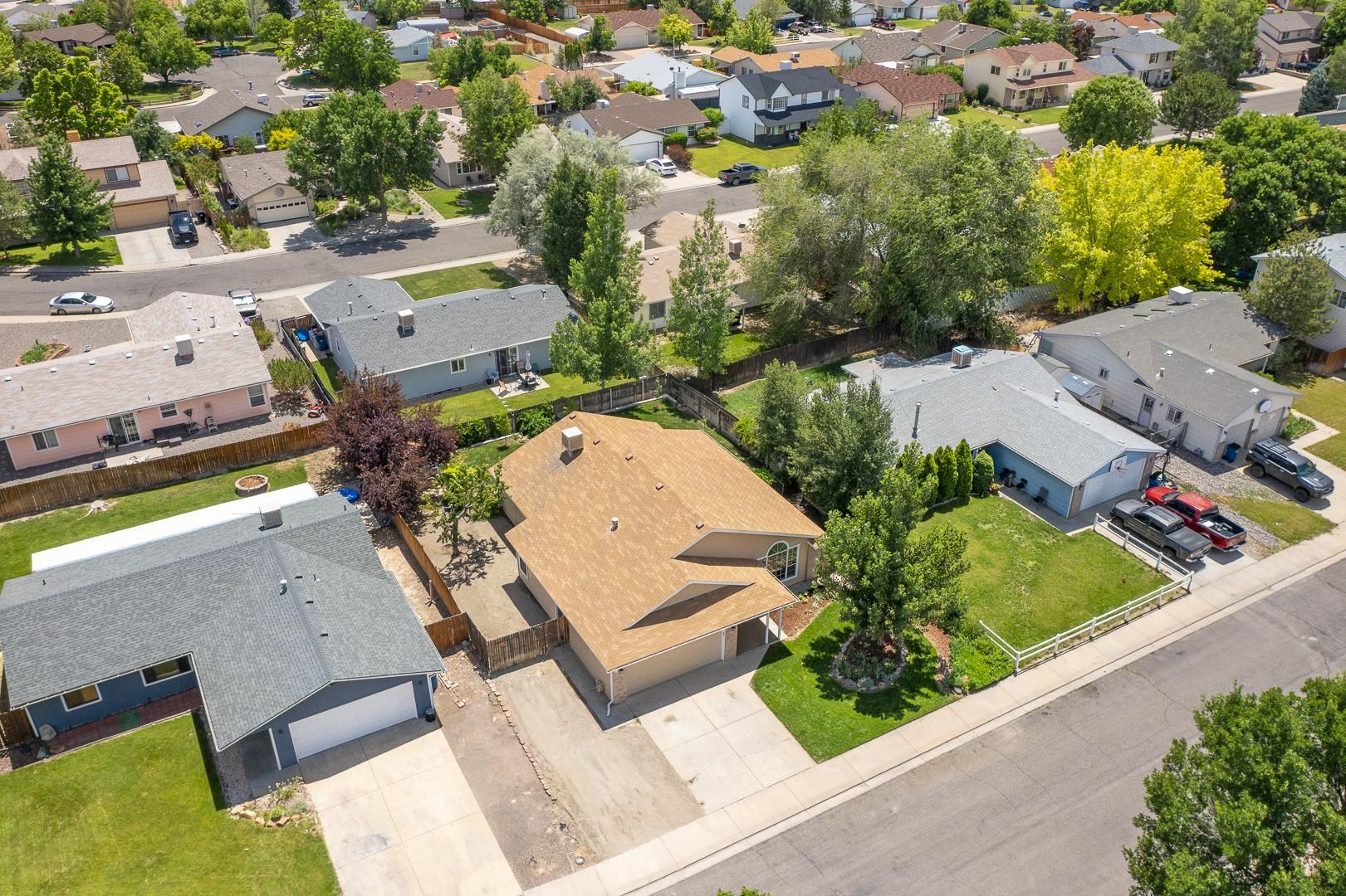 2995 1/2 Bret Drive
