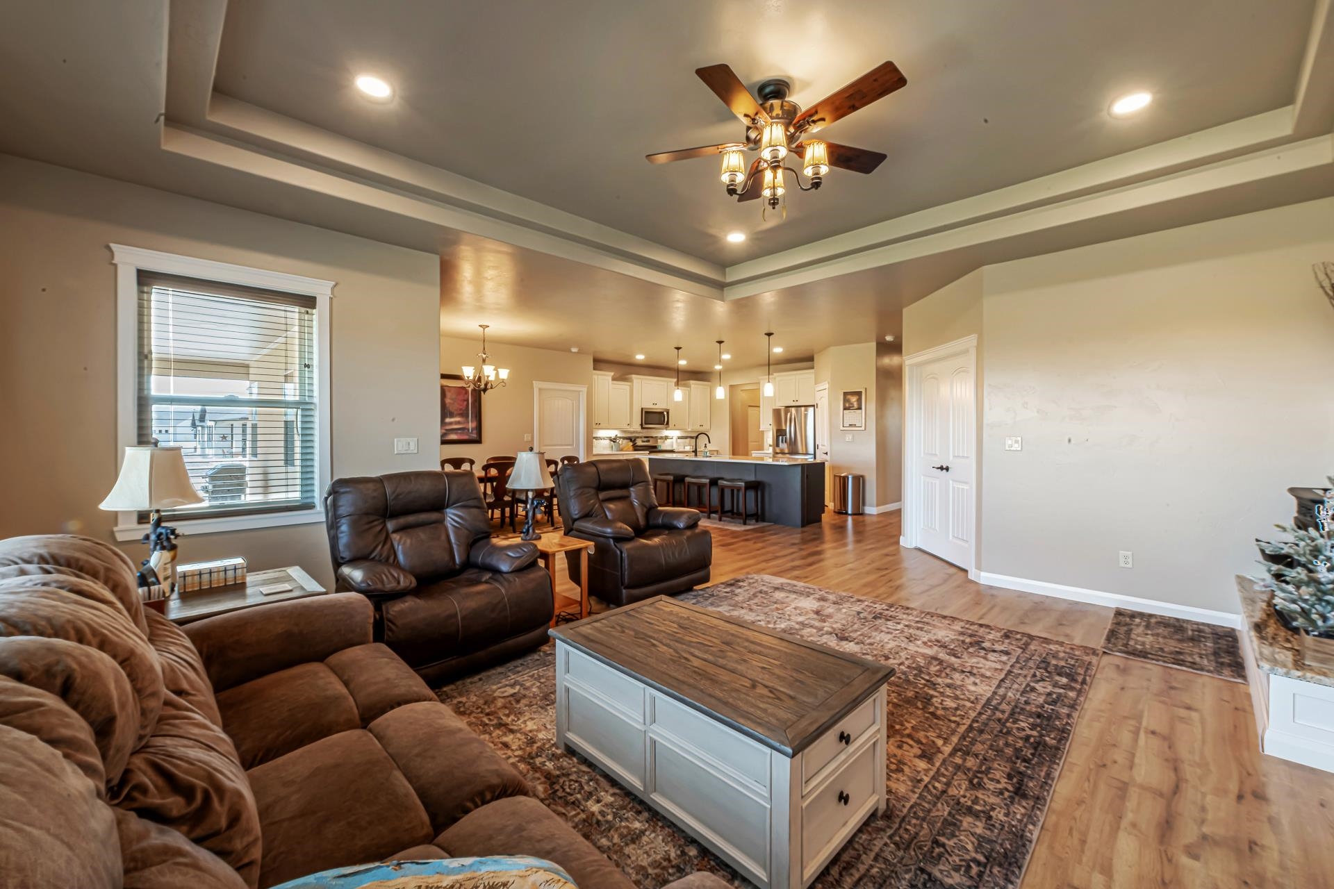 986 FARM HOUSE ROAD