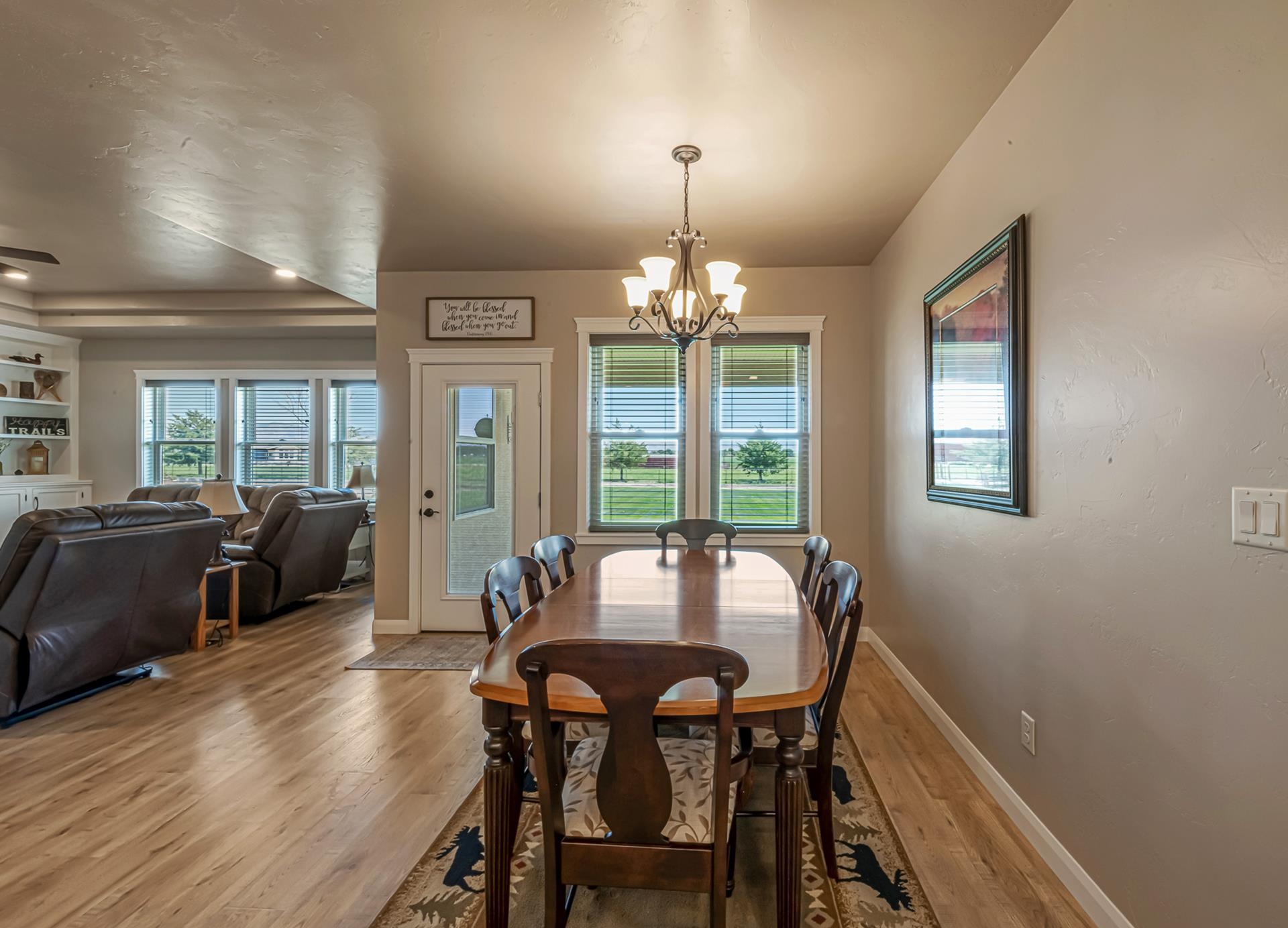 986 FARM HOUSE ROAD